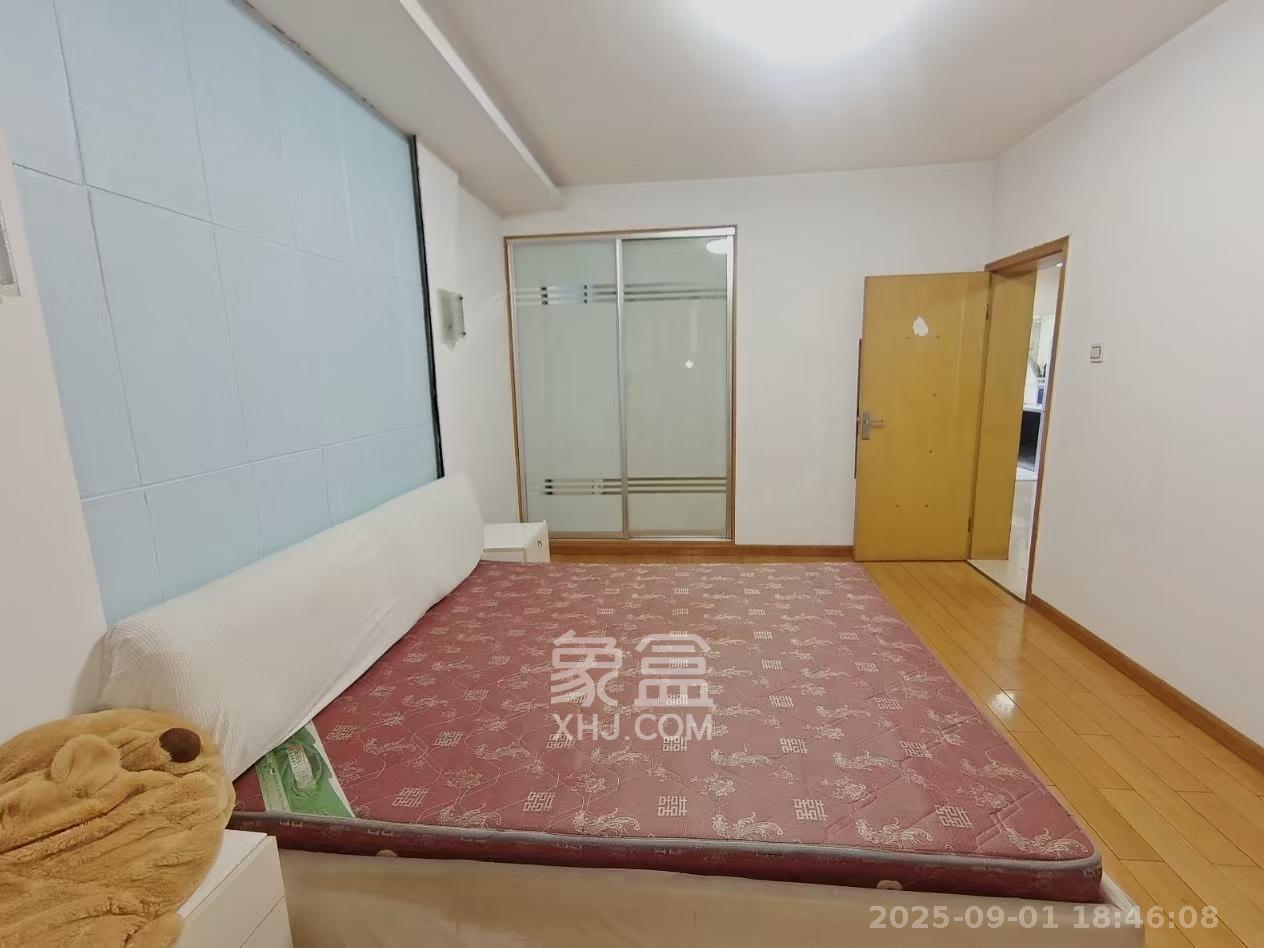 翡翠林居  2室2厅1卫   1600.00元/月