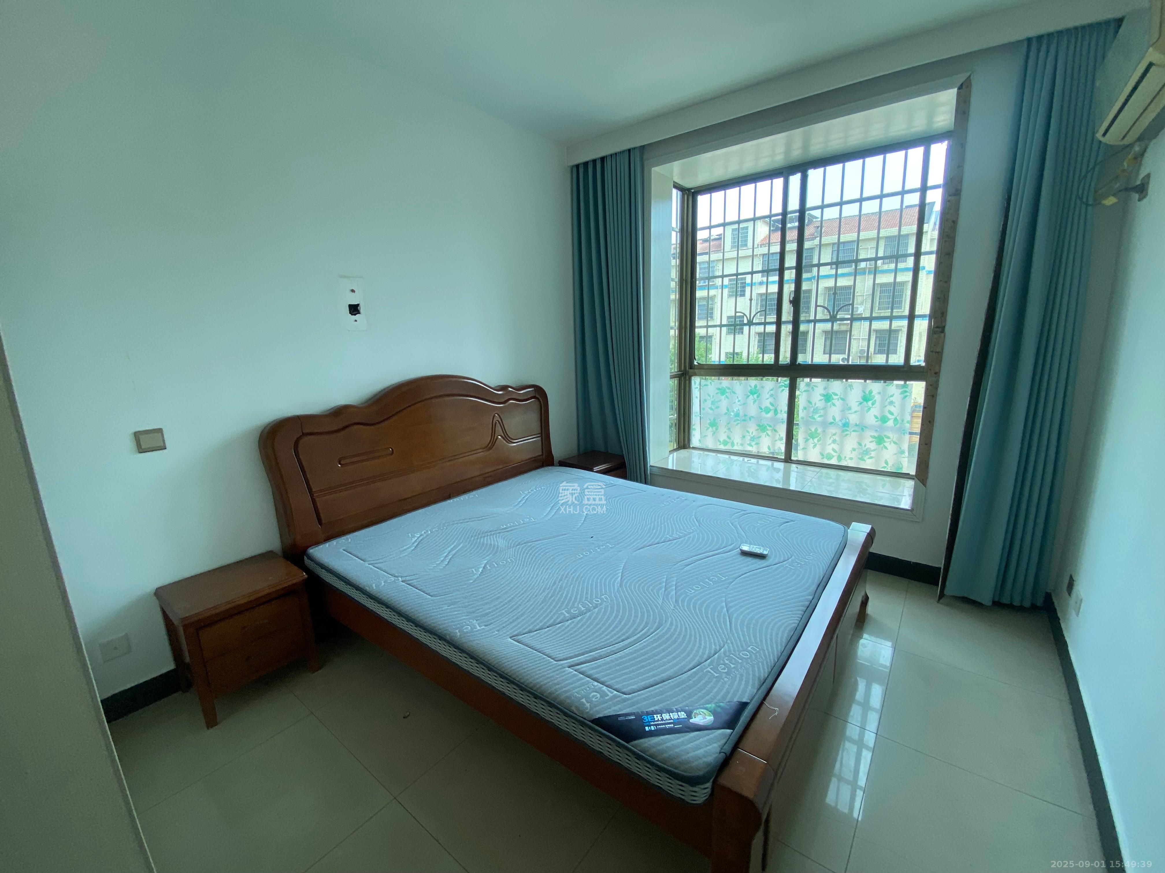 兴联小区 2室1厅1卫 1500.0元/月 兴联小区 2室1厅1卫 1500.0元/月室内图