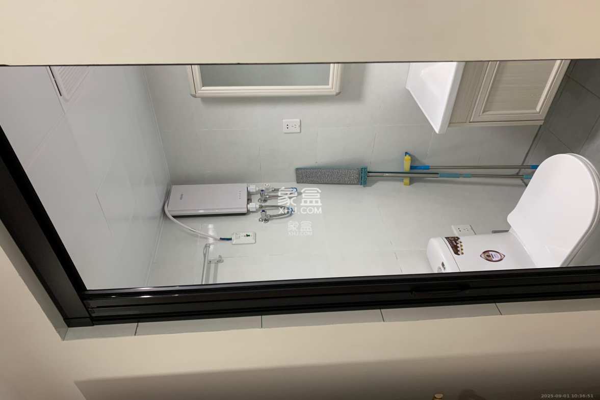 金地中交麓谷香颂(金地中交雅苑) 1室1厅1卫 2200.0元/月 金地中交麓谷香颂(金地中交雅苑) 1室1厅1卫 2200.0元/月室内图