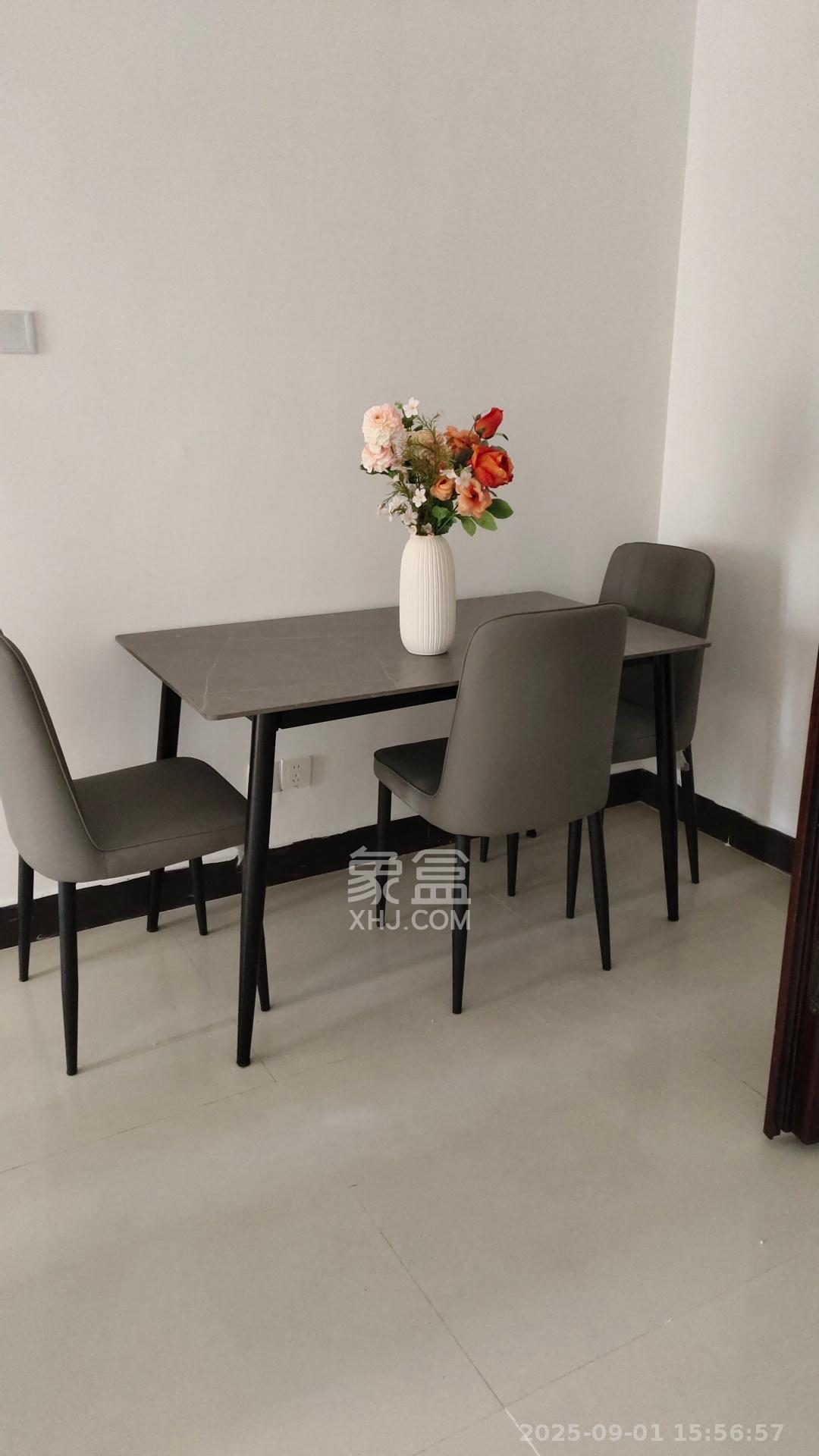 颐美会现代城  1室0厅0卫    2480.0元/月 颐美会现代城  1室0厅0卫    2480.0元/月室内图1