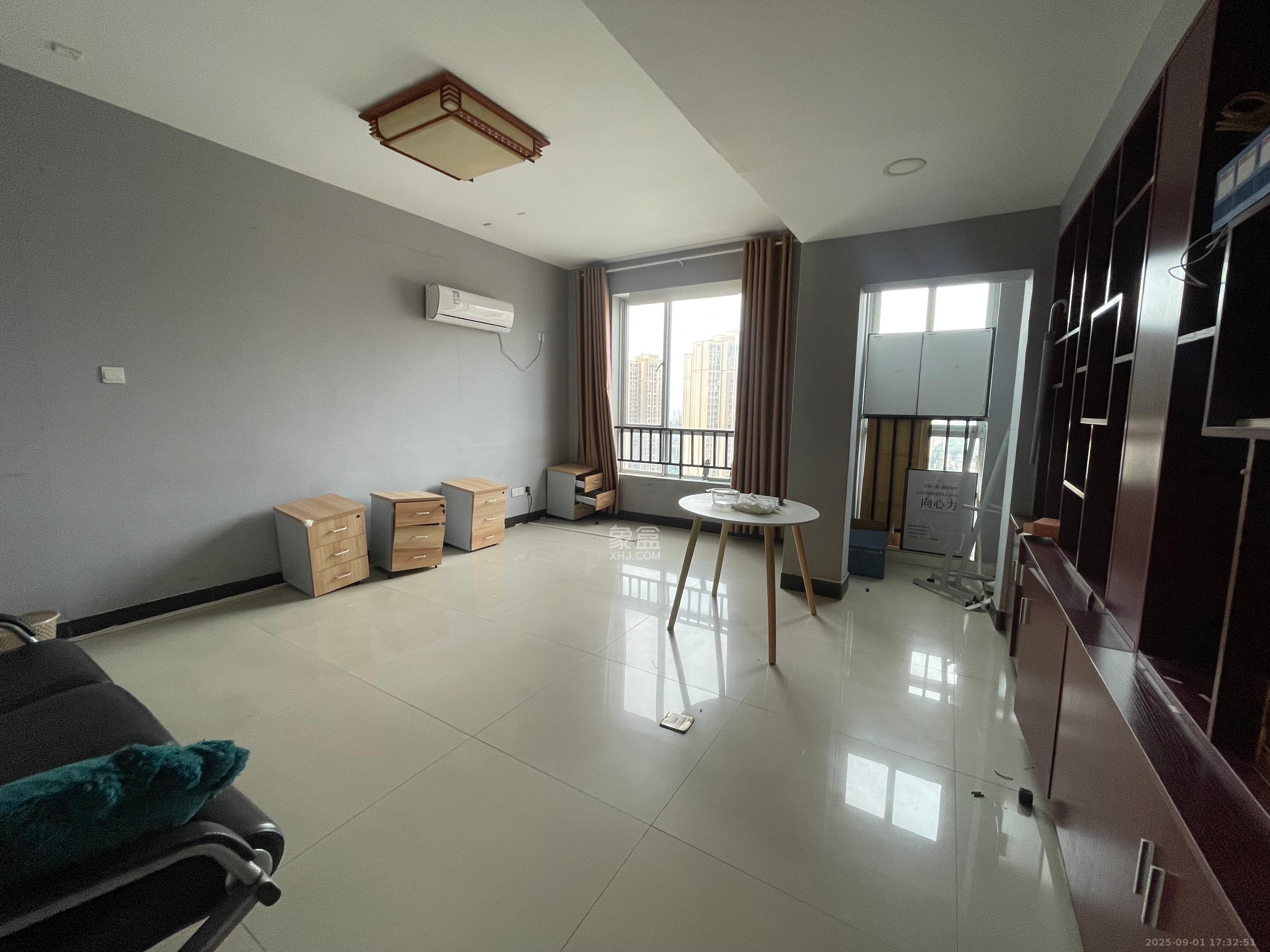 上河国际A座 2室2厅1卫 3000.0元/月 上河国际A座 2室2厅1卫 3000.0元/月室内图