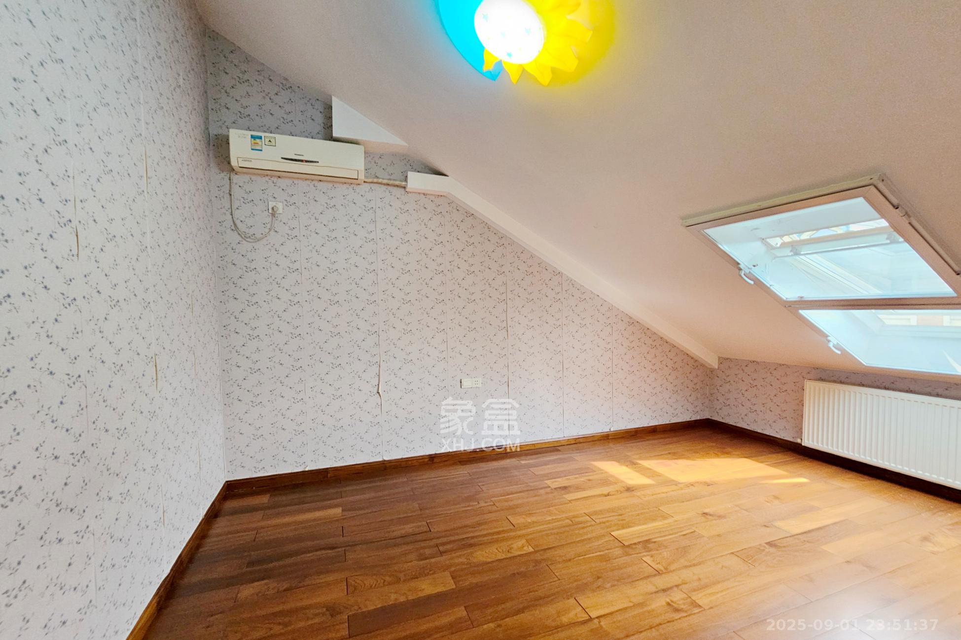 绿城桂花城 4室2厅2卫 148.5万 绿城桂花城 4室2厅2卫 148.5万卧室