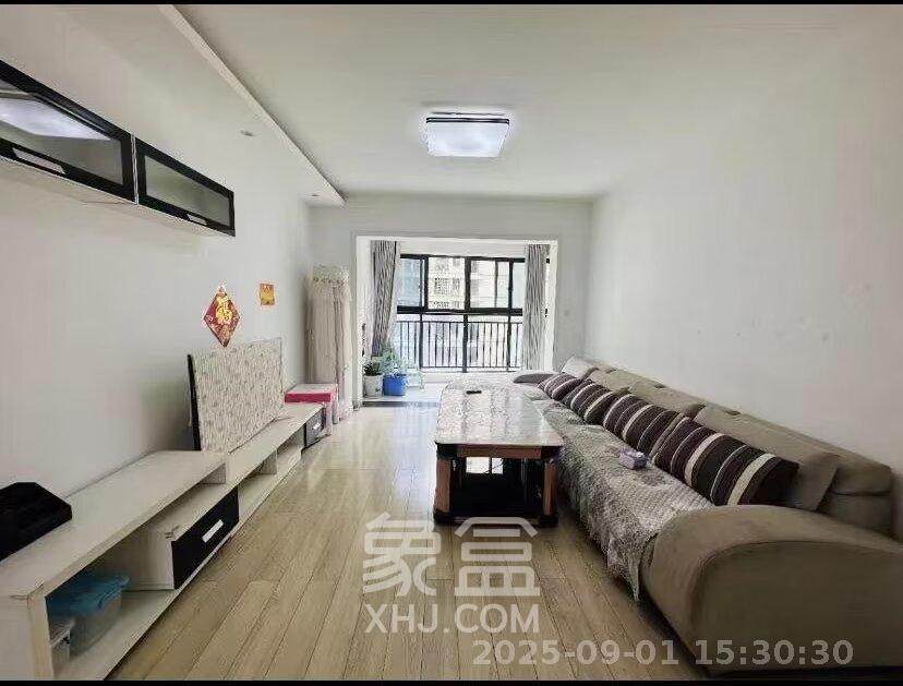 保利麓谷林语D区  1室2厅1卫   2500.00元/月