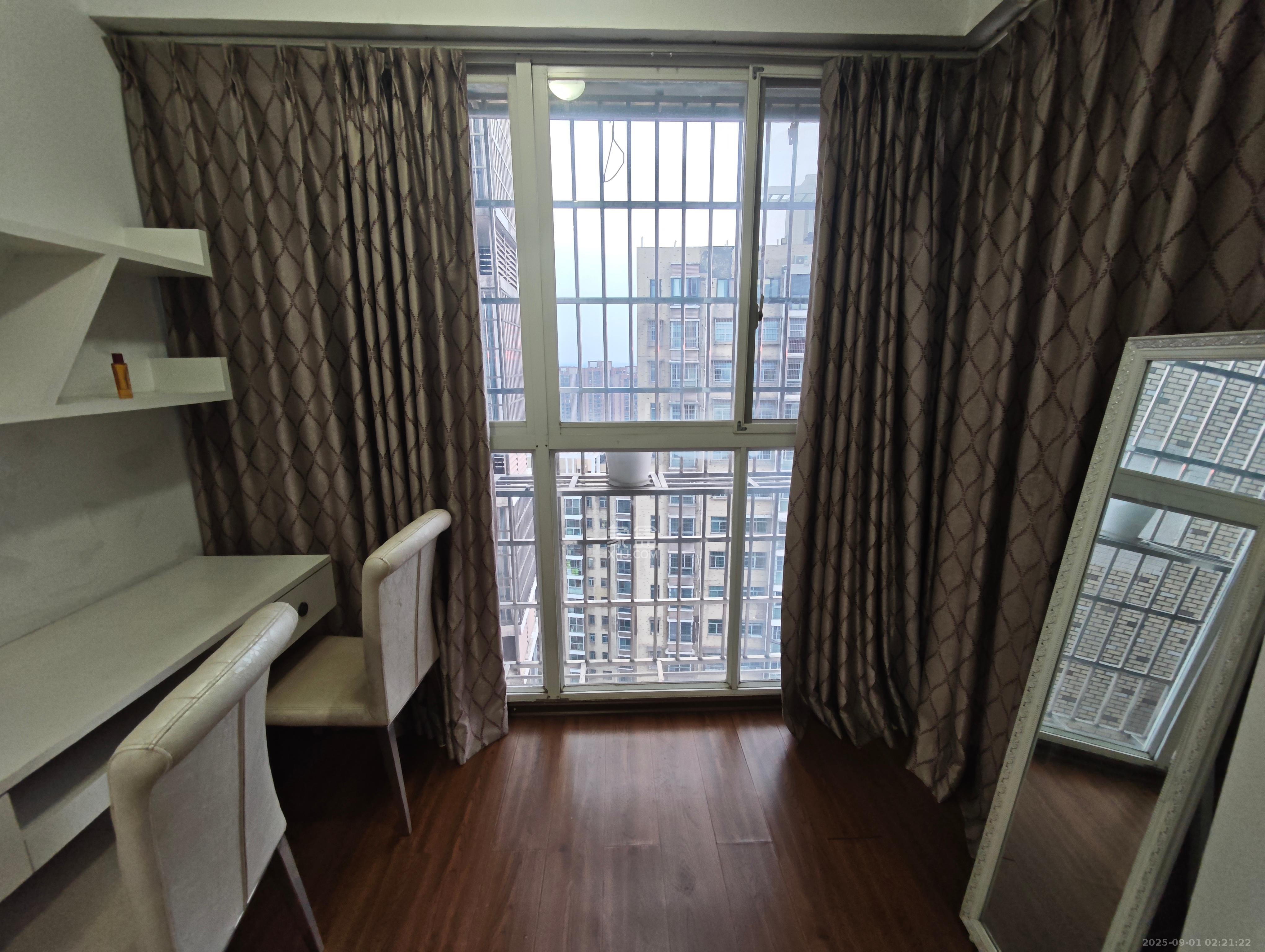 天天向上  3室2厅1卫    2800.0元/月 天天向上  3室2厅1卫    2800.0元/月室内图