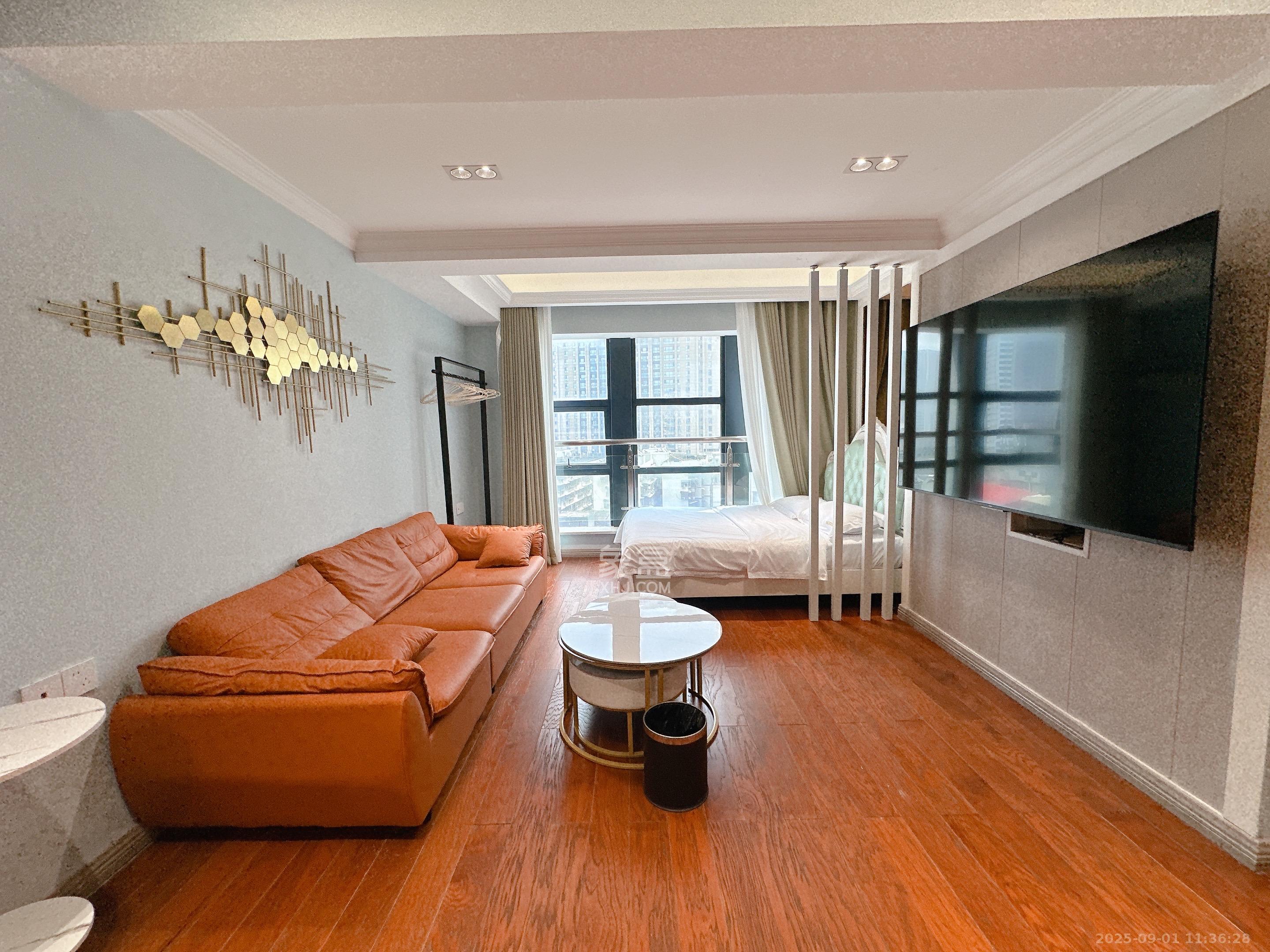 壹号公馆  2室1厅1卫    3700.0元/月 壹号公馆  2室1厅1卫    3700.0元/月