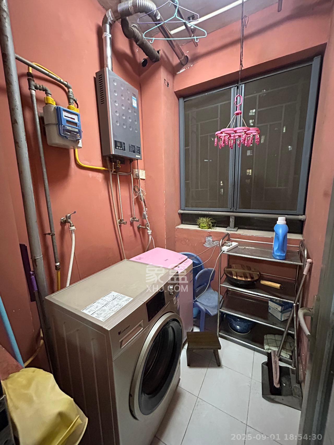 怡海星城 2室2厅1卫 1400.0元/月 怡海星城 2室2厅1卫 1400.0元/月室内图