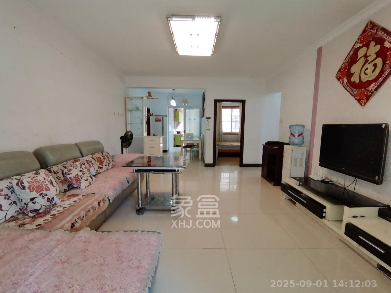 佳美星城  3室2厅1卫    1680.0元/月 佳美星城  3室2厅1卫    1680.0元/月室内图