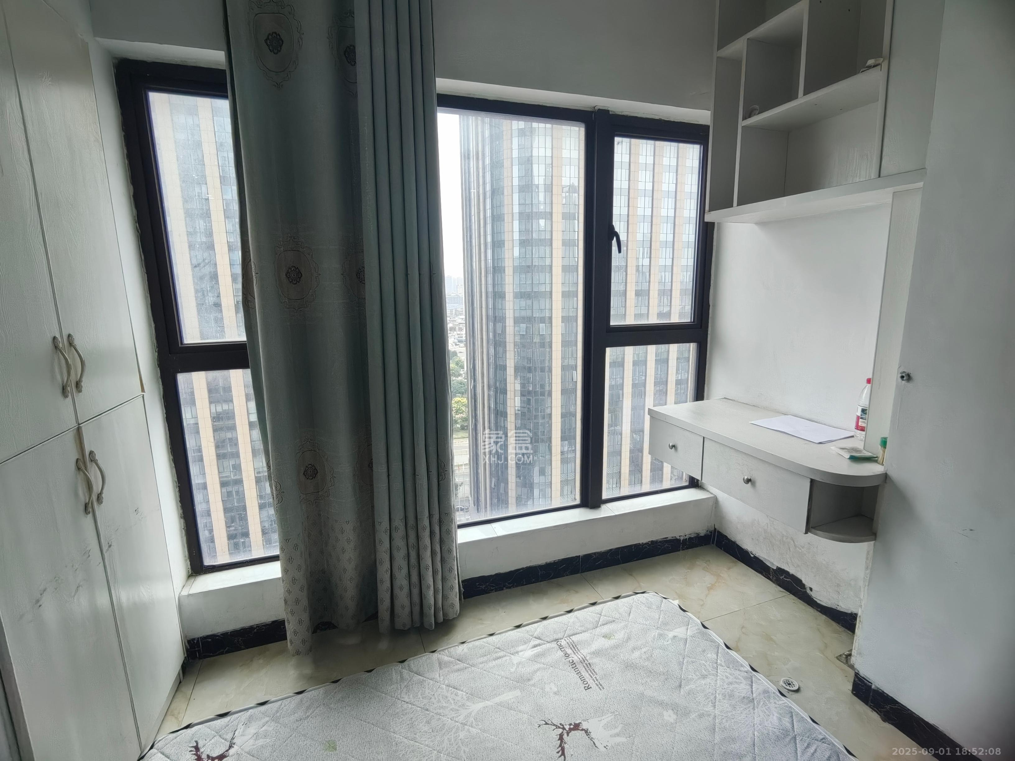 高升时代广场(冠铭商务中心)  1室0厅1卫    1400.0元/月 高升时代广场(冠铭商务中心)  1室0厅1卫    1400.0元/月室内图