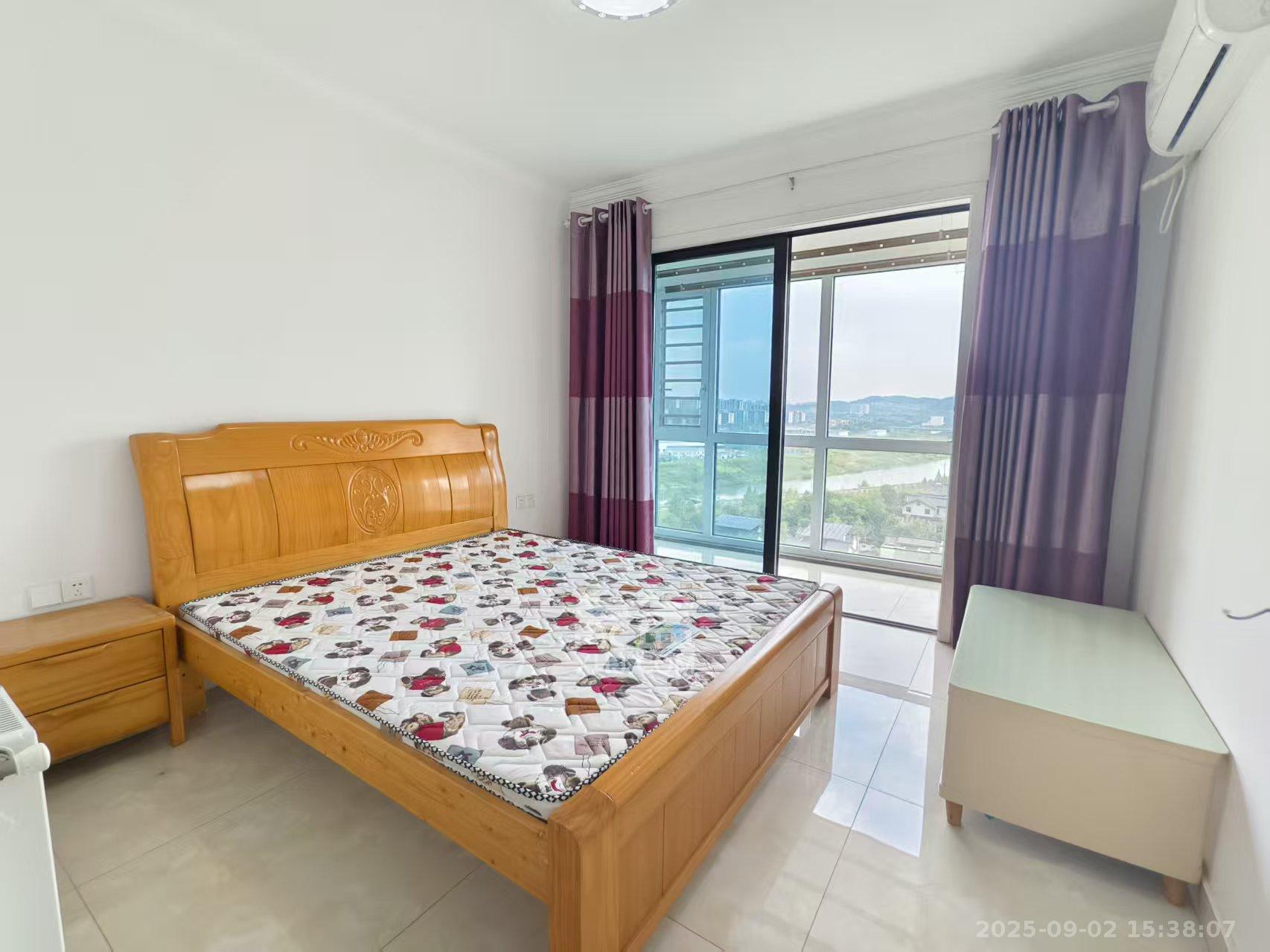 中国铁建洋湖苑  3室2厅2卫    2400.0元/月室内图