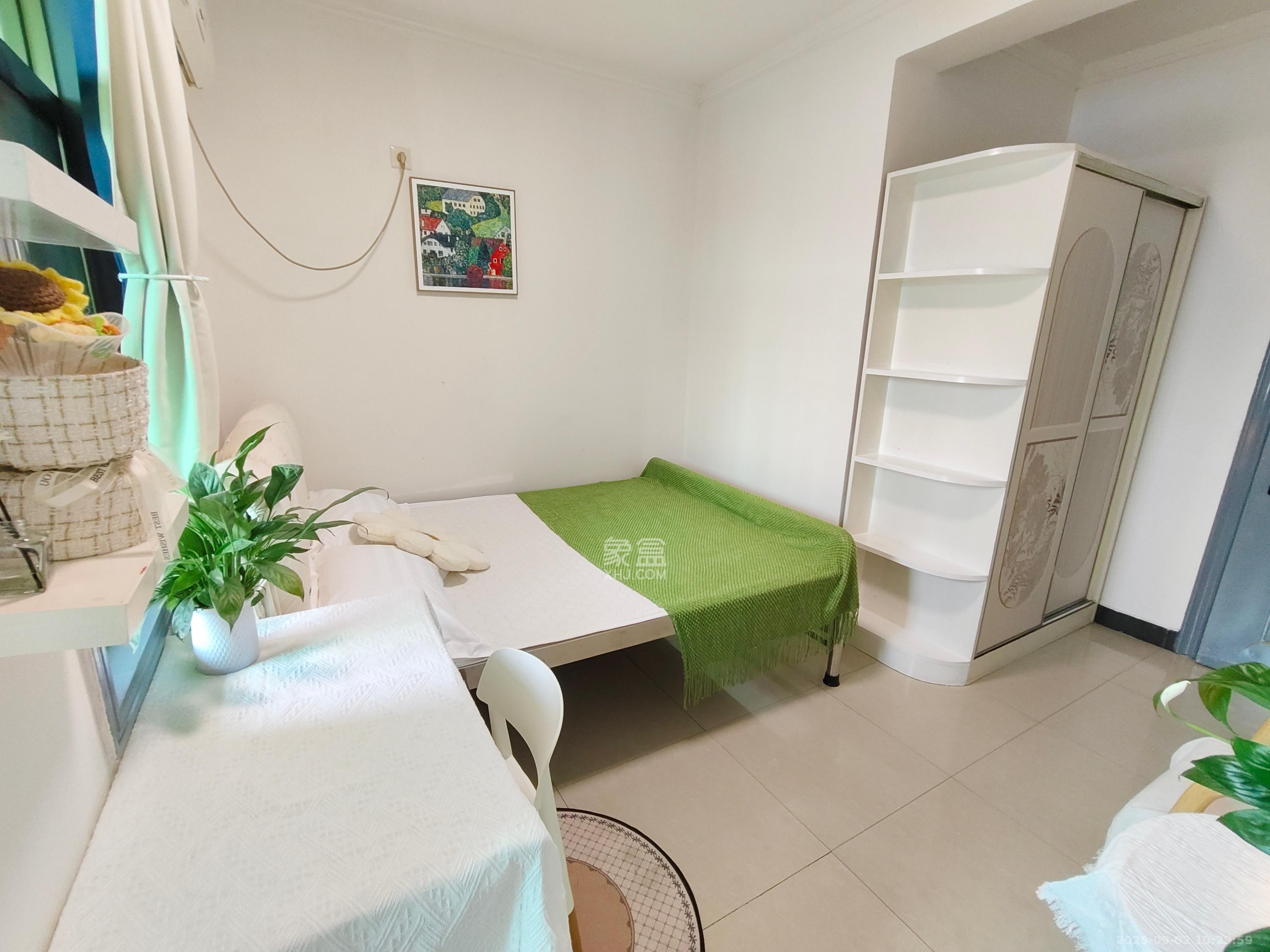 熊家湾安置小区 1室1厅1卫 1350.0元/月 熊家湾安置小区 1室1厅1卫 1350.0元/月室内图