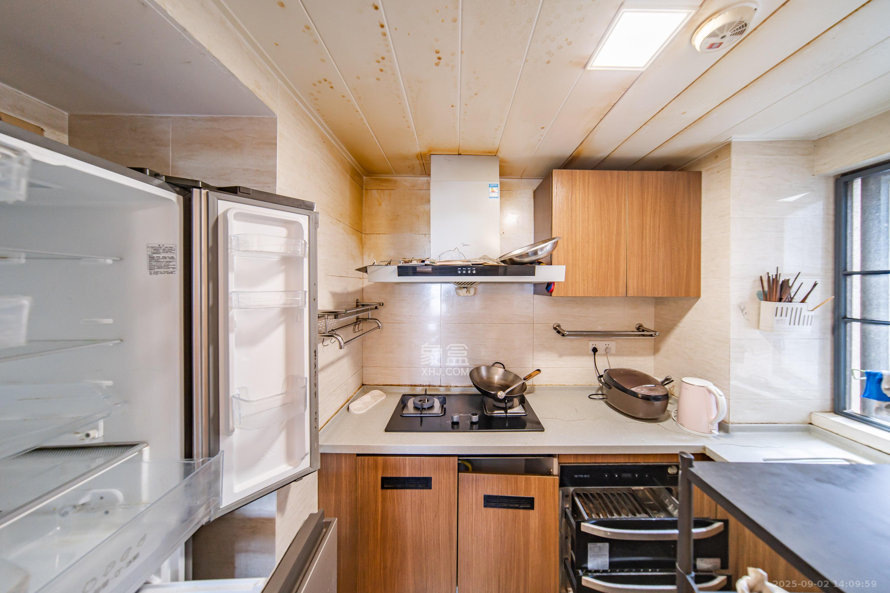 万科白鹭郡  3室2厅2卫    92.0万 万科白鹭郡  3室2厅2卫    92.0万厨房