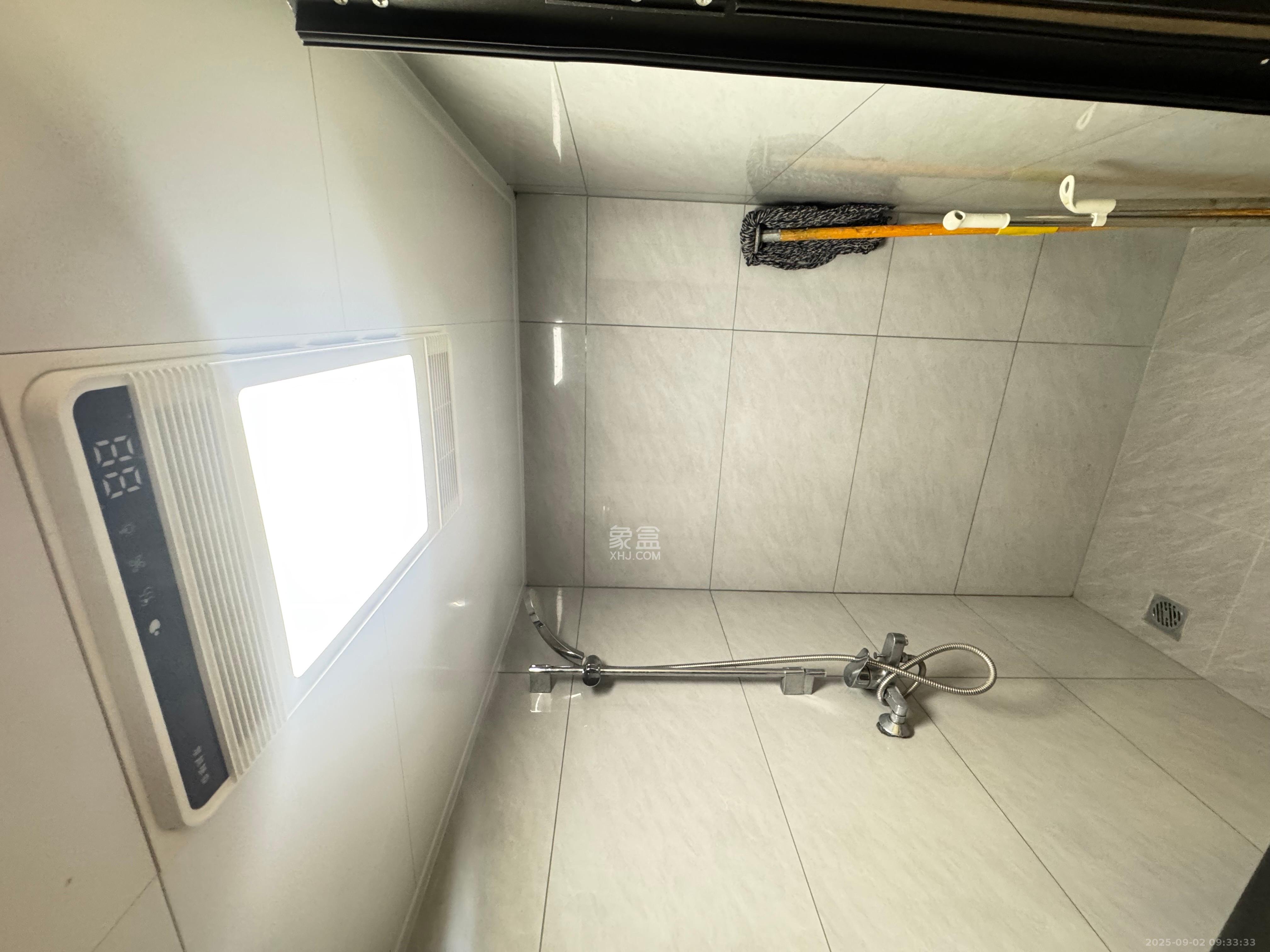 时代MOMA云PARK  1室1厅1卫    1600.0元/月室内图