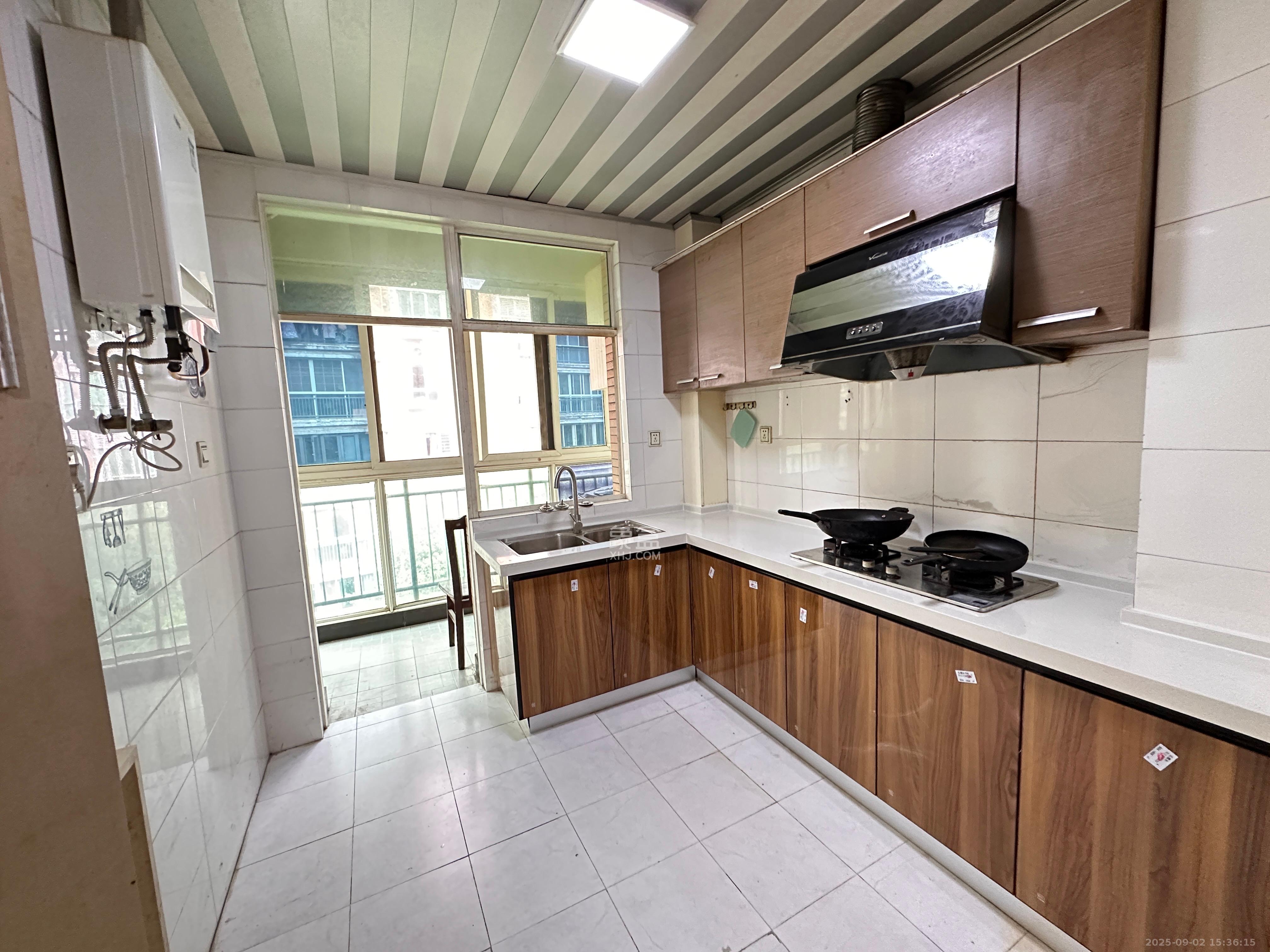 锦湘国际星城一期（锦美苑）  3室2厅1卫    2300.0元/月室内图