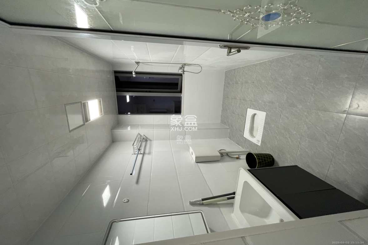 保利国际广场 3室2厅2卫 5000.0元/月 保利国际广场 3室2厅2卫 5000.0元/月室内图