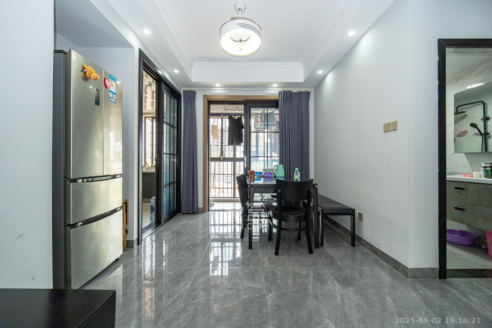 未来现代城  3室2厅1卫    71.8万 未来现代城  3室2厅1卫    71.8万其他