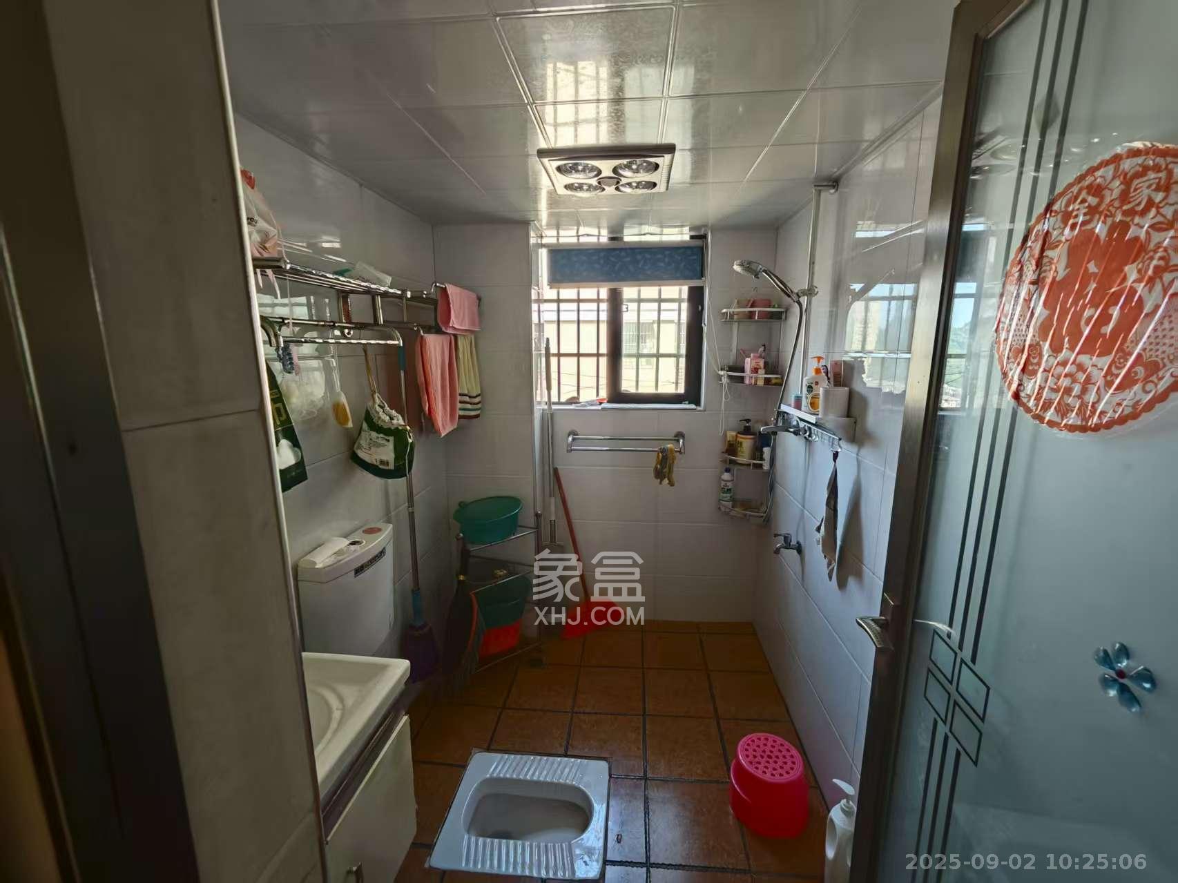 金富星城  3室2厅1卫    1600.0元/月 金富星城  3室2厅1卫    1600.0元/月