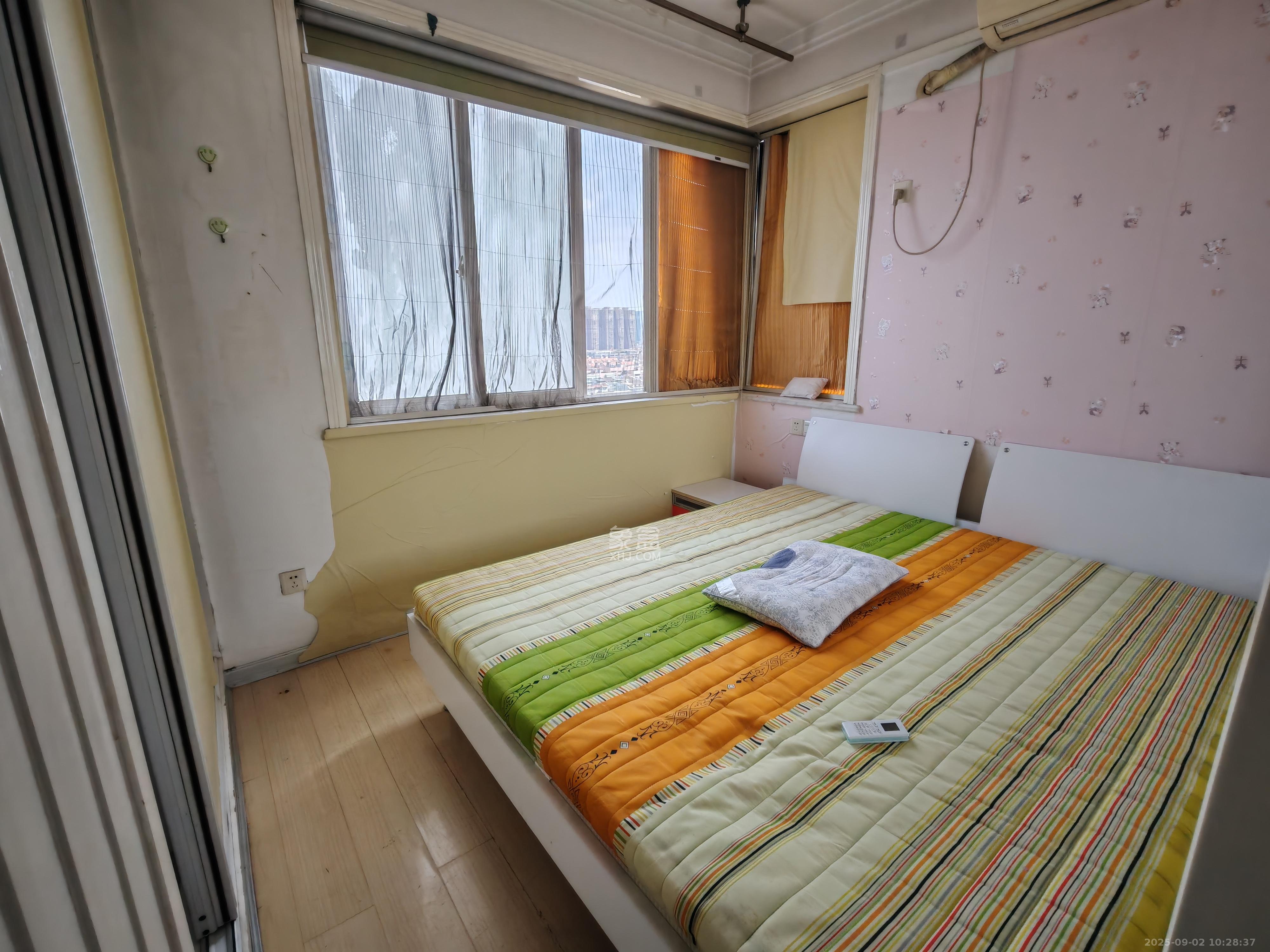 诺亚方舟大厦 1室1厅1卫 1400.0元/月 诺亚方舟大厦 1室1厅1卫 1400.0元/月室内图