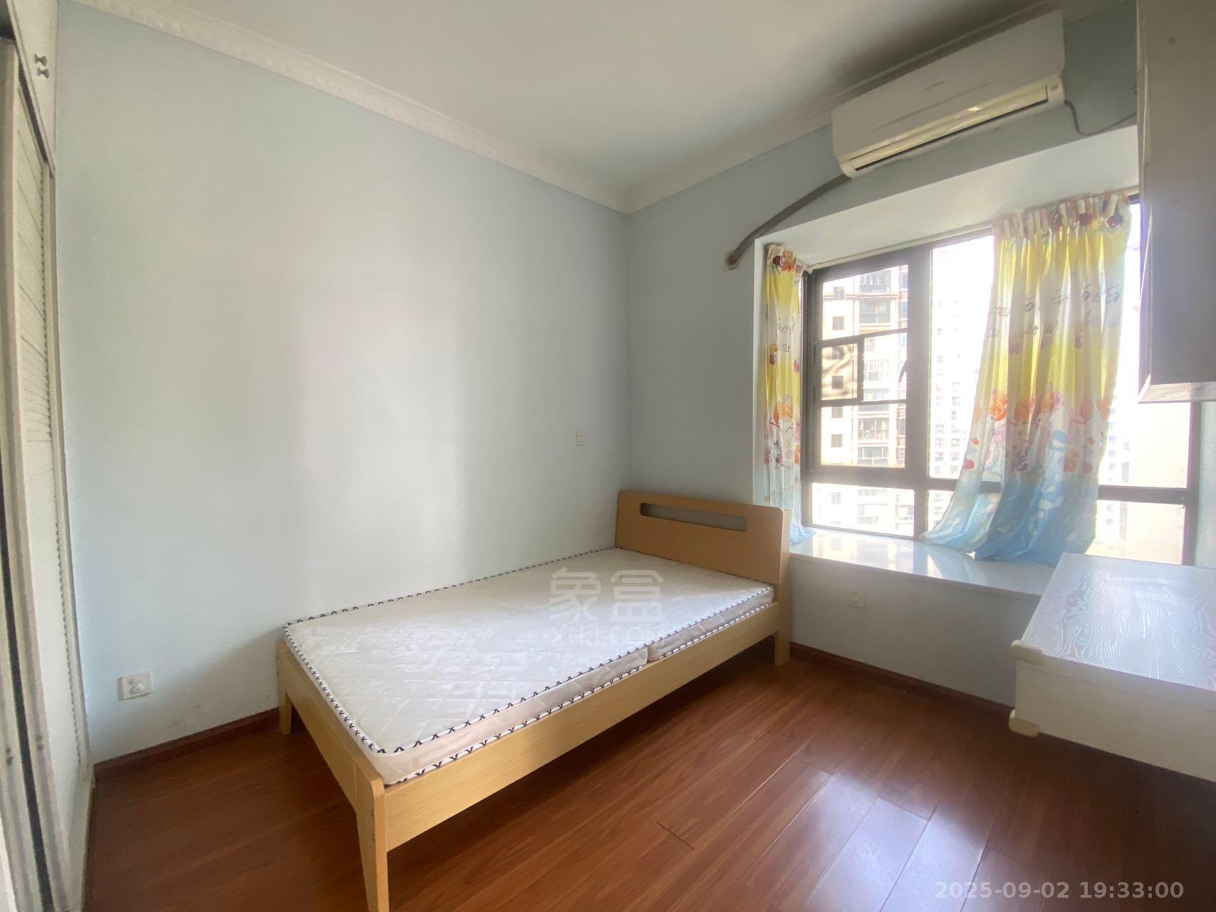 龙腾国际 2室2厅1卫 1700.0元/月 龙腾国际 2室2厅1卫 1700.0元/月室内图