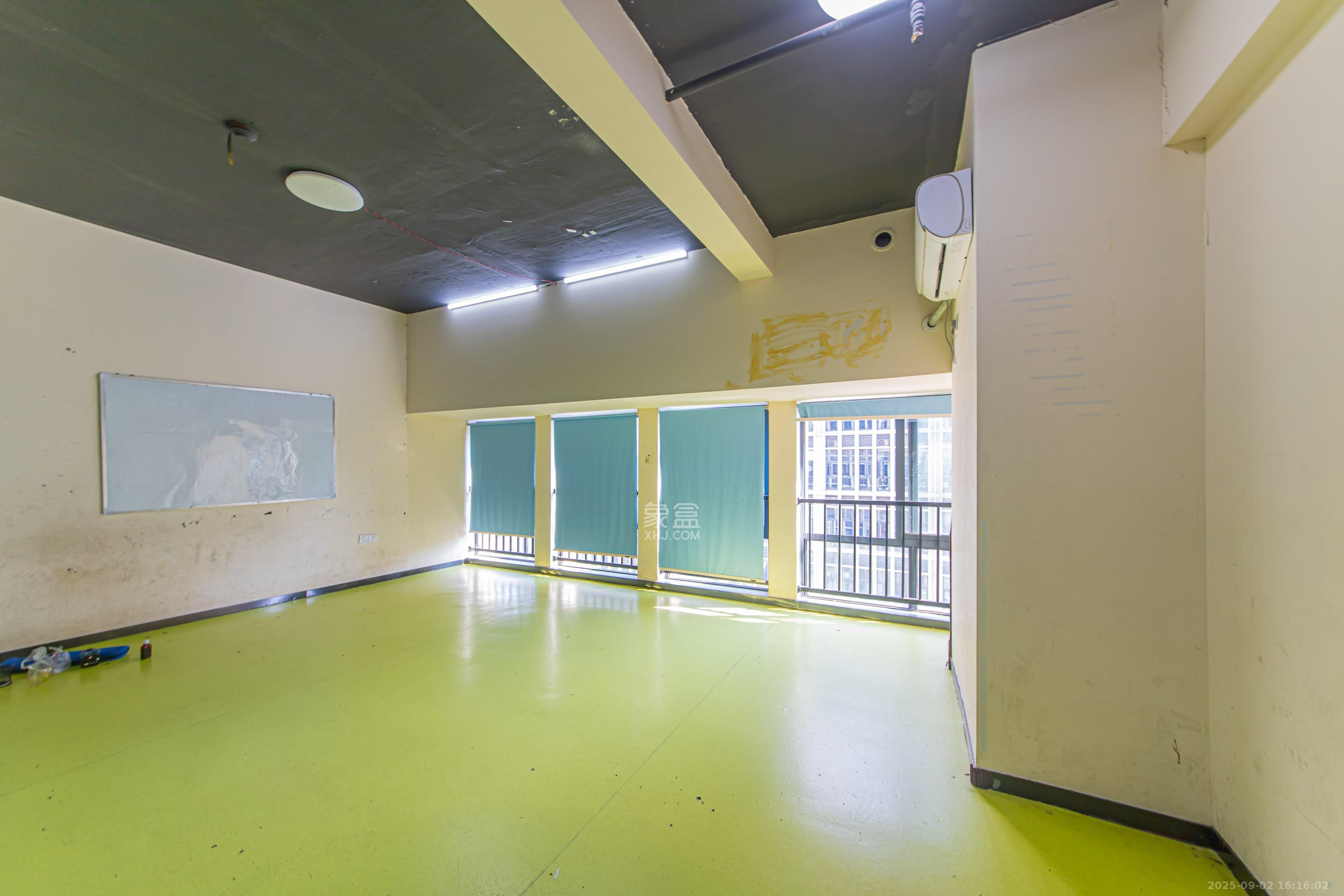 中建芙蓉嘉苑  1室1厅1卫   1800.00元/月室内图