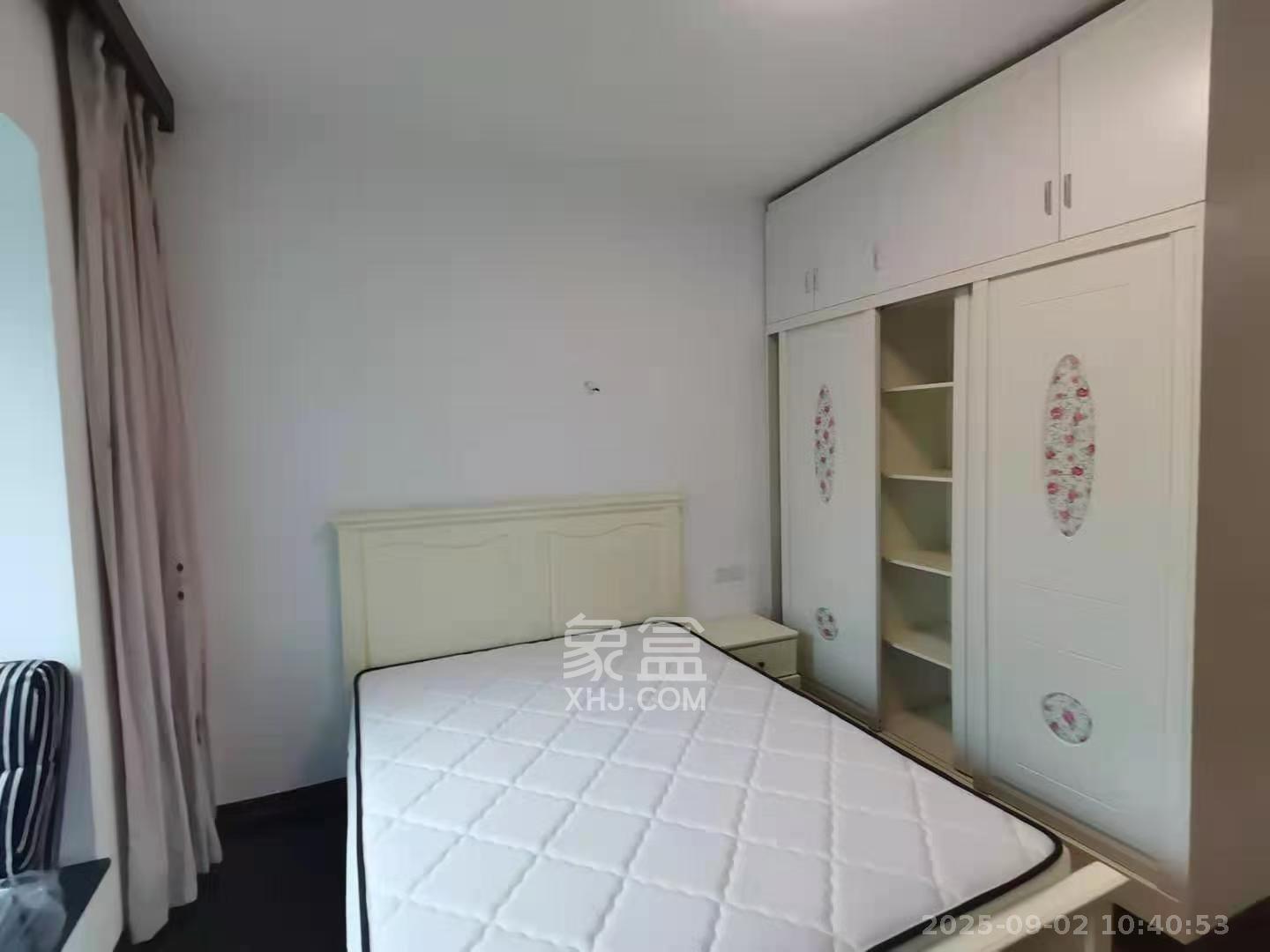 颐美园 3室2厅2卫 3000.0元/月 颐美园 3室2厅2卫 3000.0元/月室内图