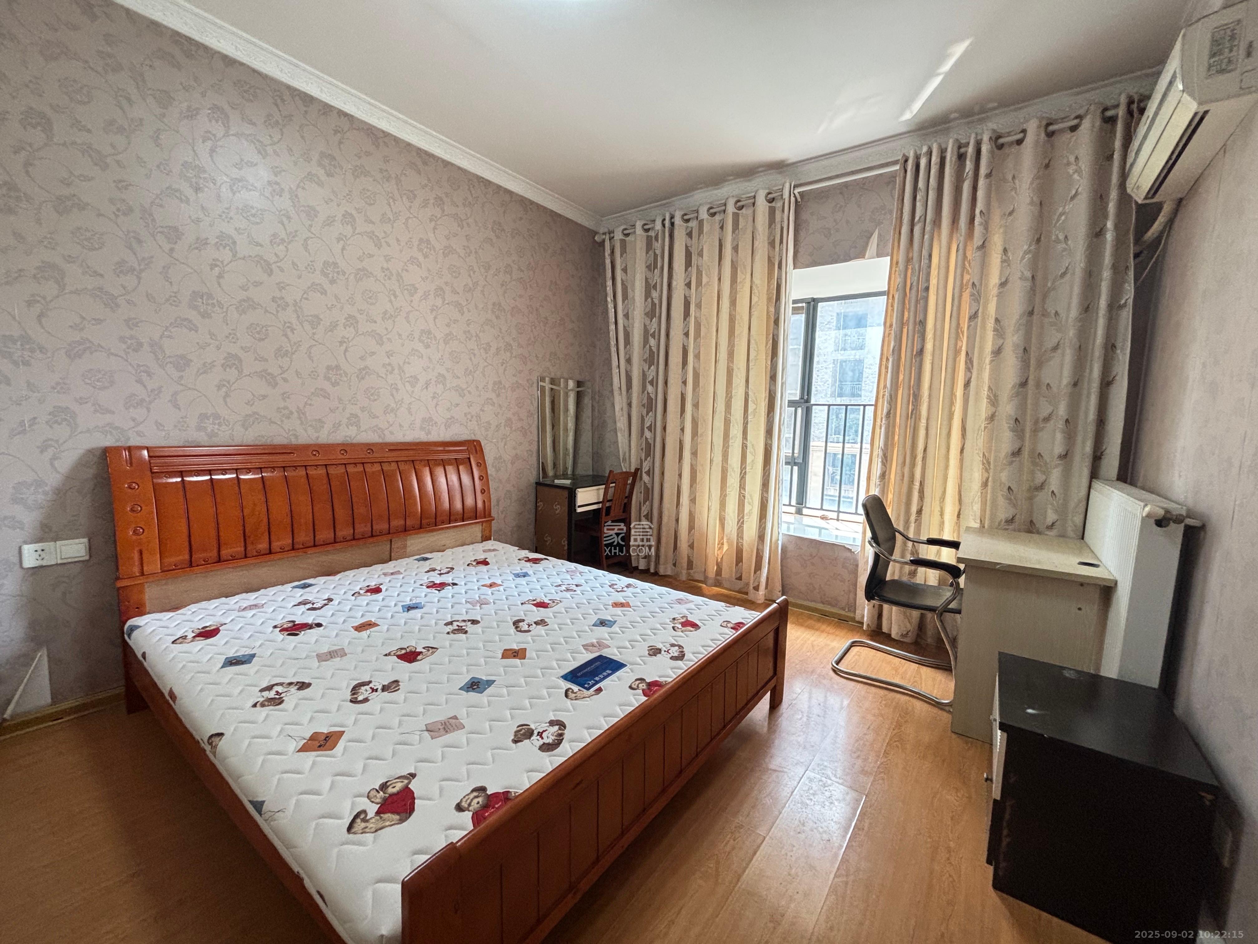 锦绣世纪  2室1厅2卫    2400.0元/月 锦绣世纪  2室1厅2卫    2400.0元/月室内图