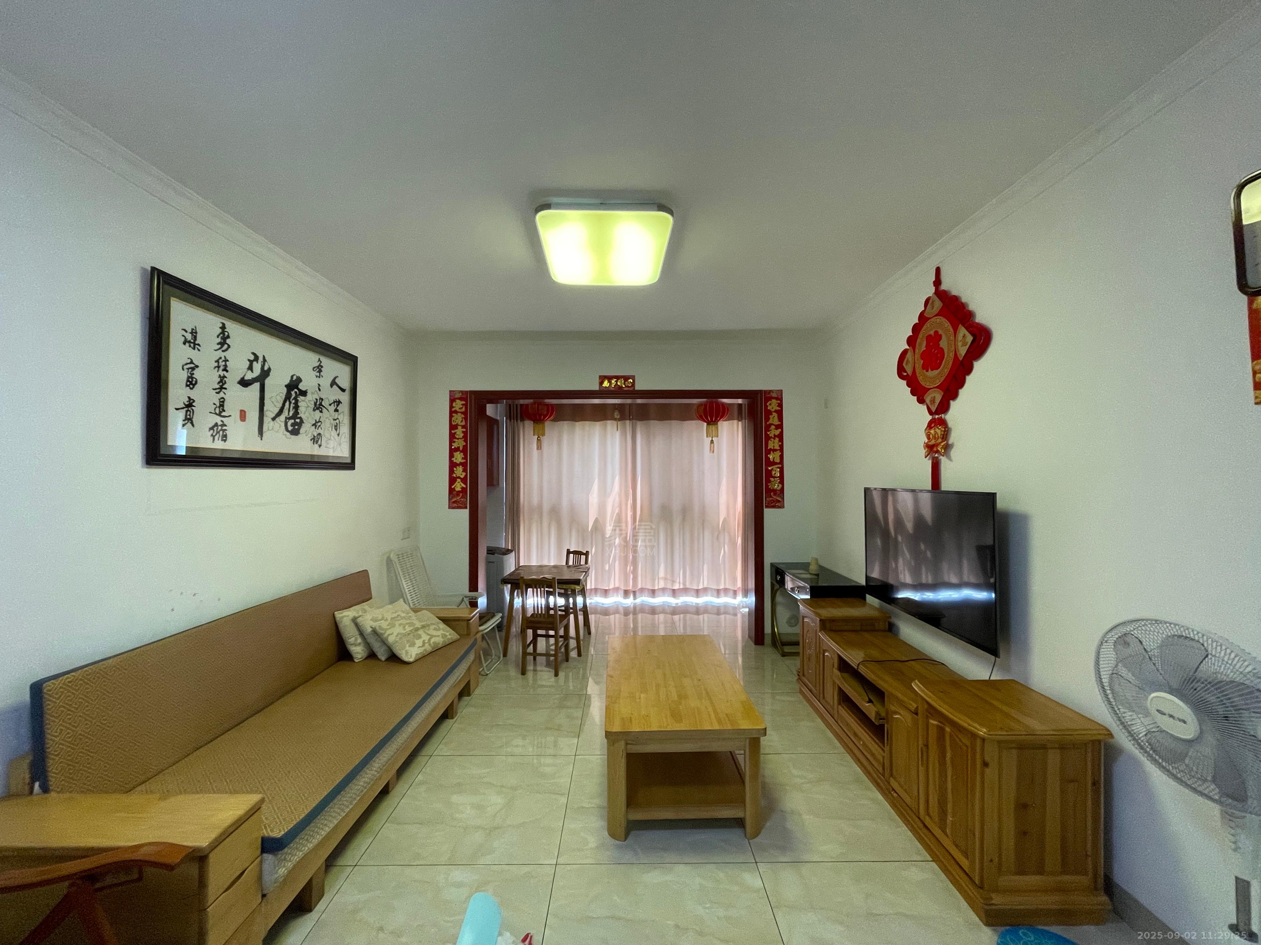 山水洲城华晨第一城  2室2厅2卫   1500.00元/月