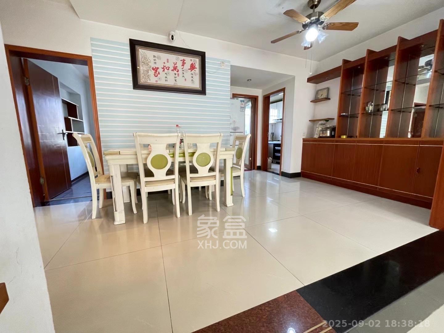 运通馨苑  1室0厅0卫    2500.0元/月室内图