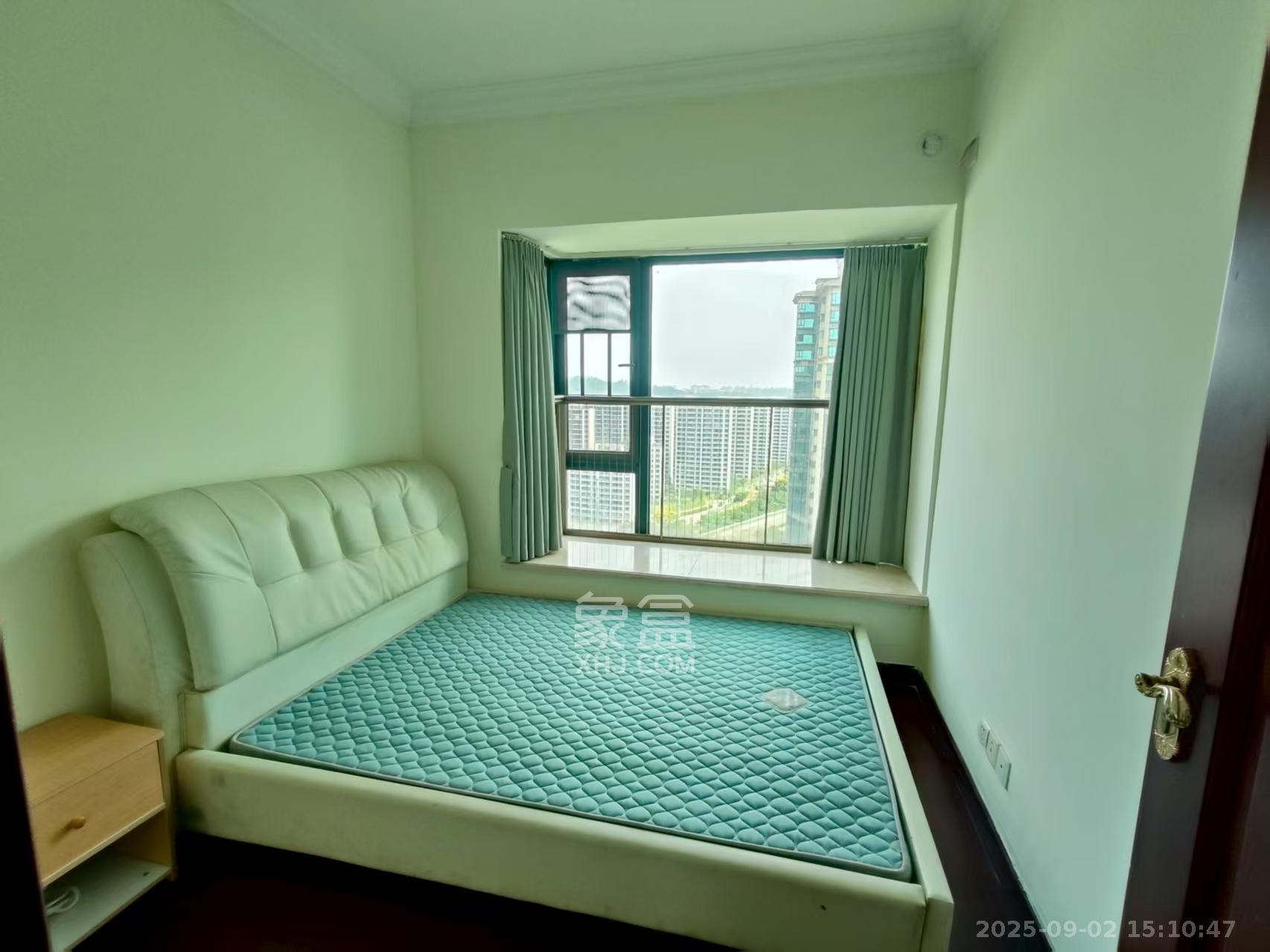 恒大华府  3室2厅1卫    2100.0元/月 恒大华府  3室2厅1卫    2100.0元/月室内图