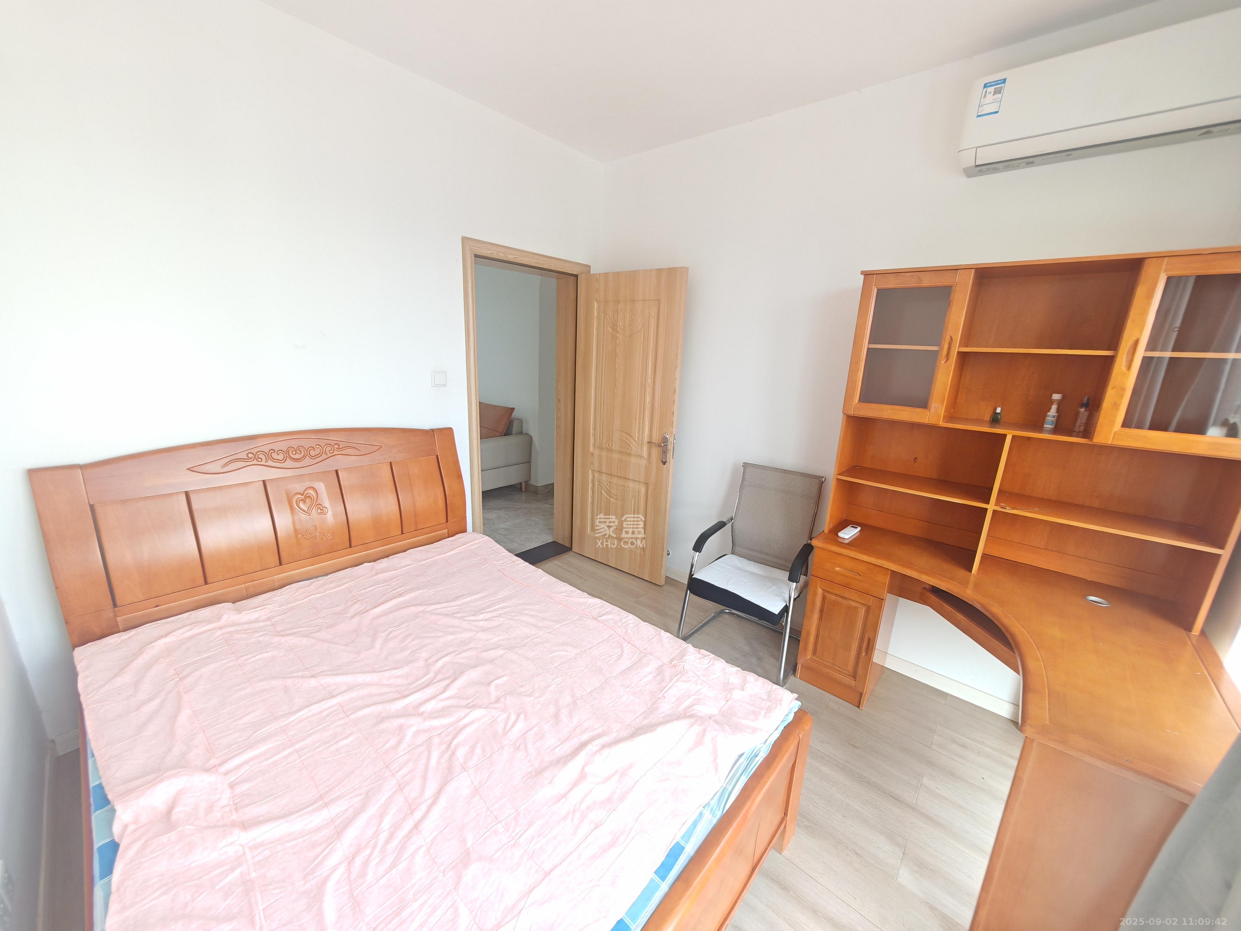 湘水熙园 4室2厅1卫 3300.0元/月 湘水熙园 4室2厅1卫 3300.0元/月室内图