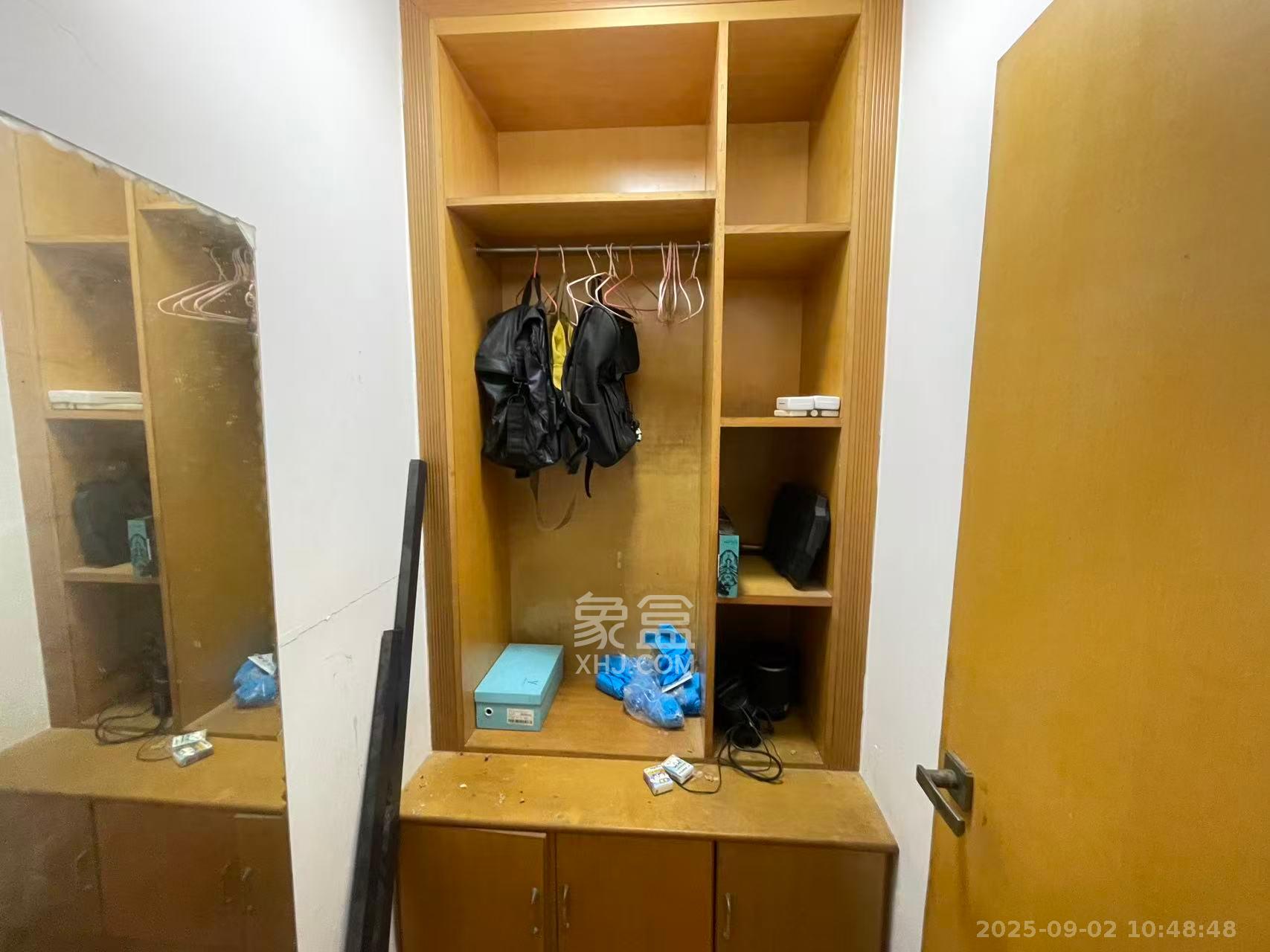 安泰新村 2室1厅1卫 1800.0元/月 安泰新村 2室1厅1卫 1800.0元/月室内图