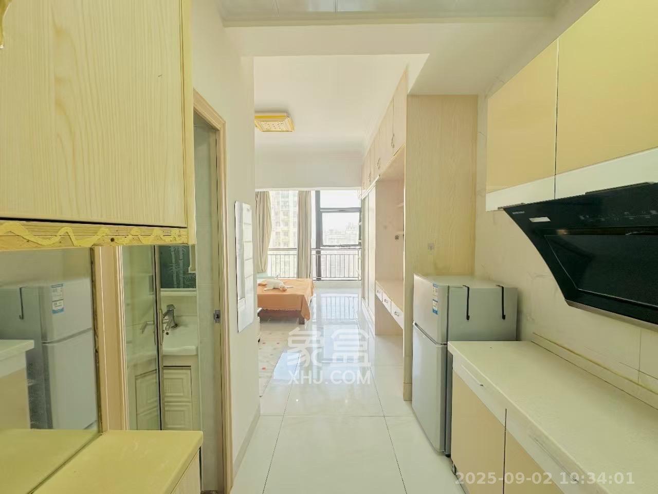 乐尚城 1室1厅1卫 1450.0元/月 乐尚城 1室1厅1卫 1450.0元/月室内图