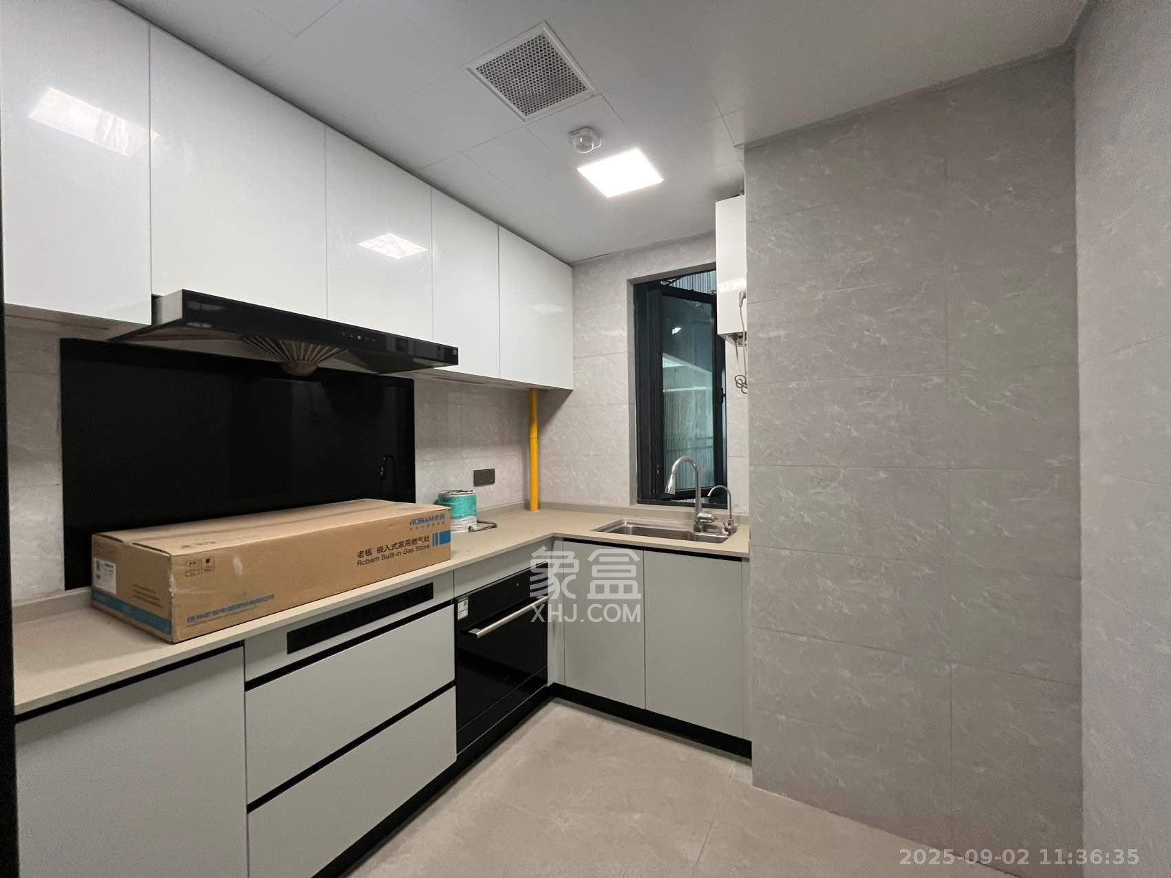 金源府  4室2厅2卫    4500.0元/月室内图