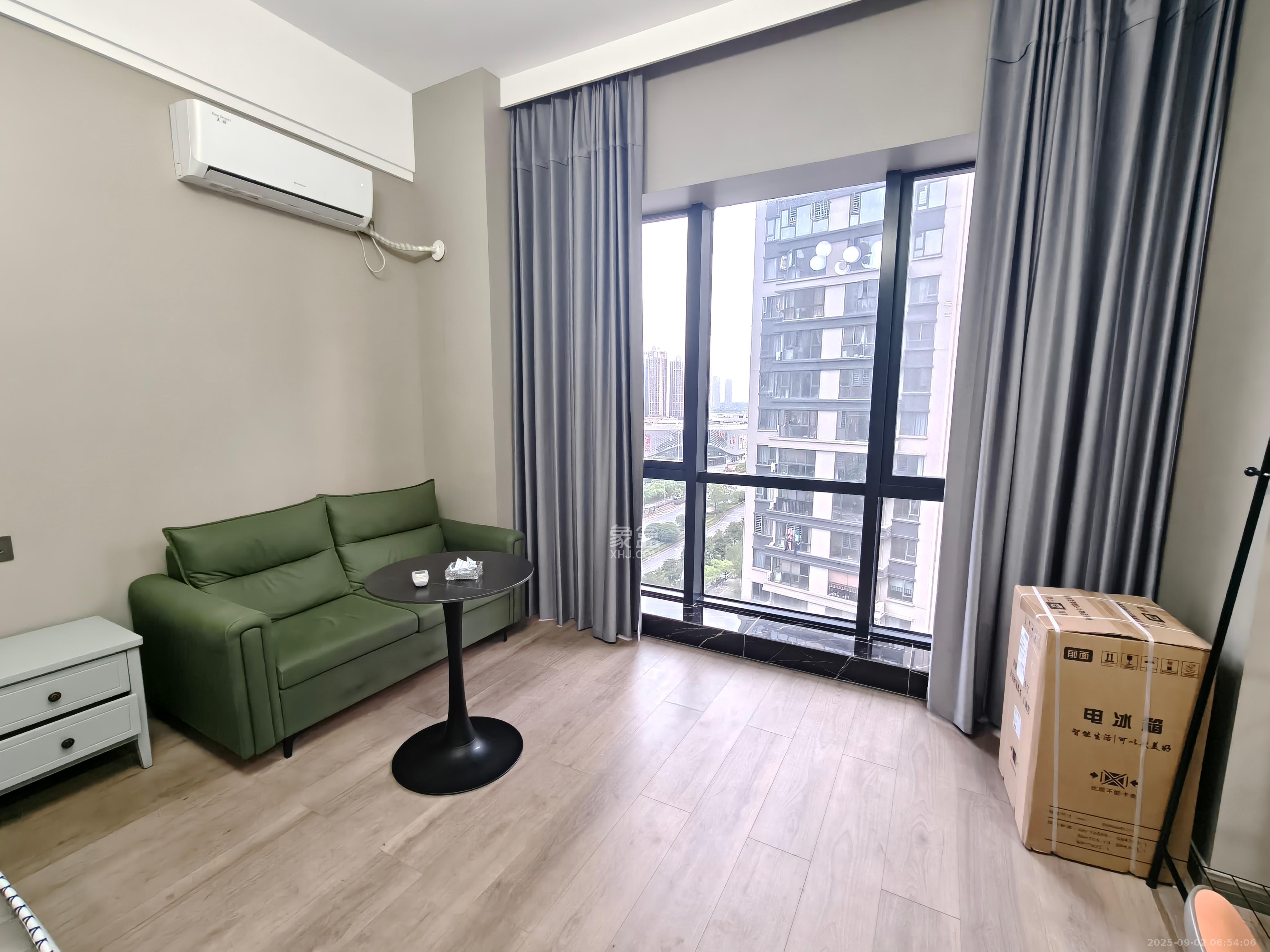 中建悦和城  1室1厅1卫    1500.0元/月 中建悦和城  1室1厅1卫    1500.0元/月室内图