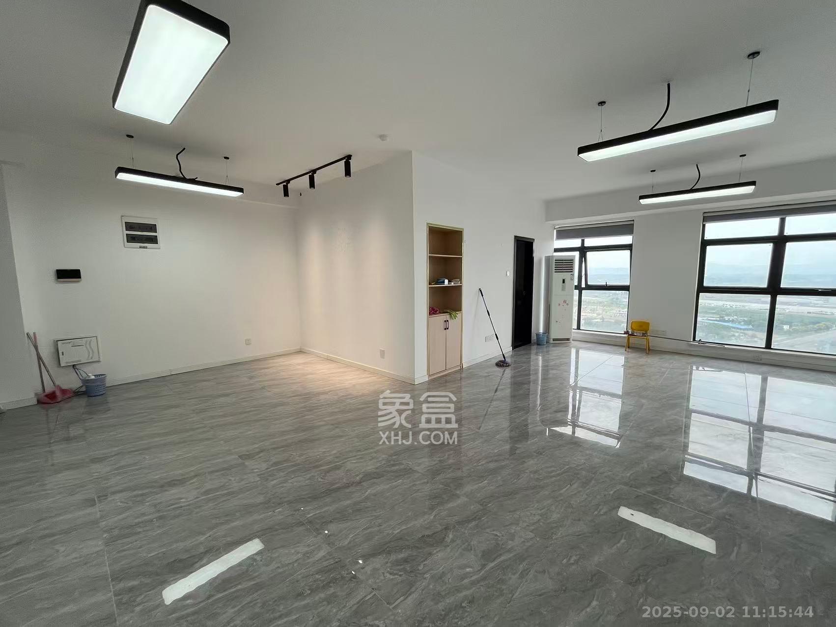 和悦城(蟠龙景苑)  1室0厅0卫   2300.00元/月室内图