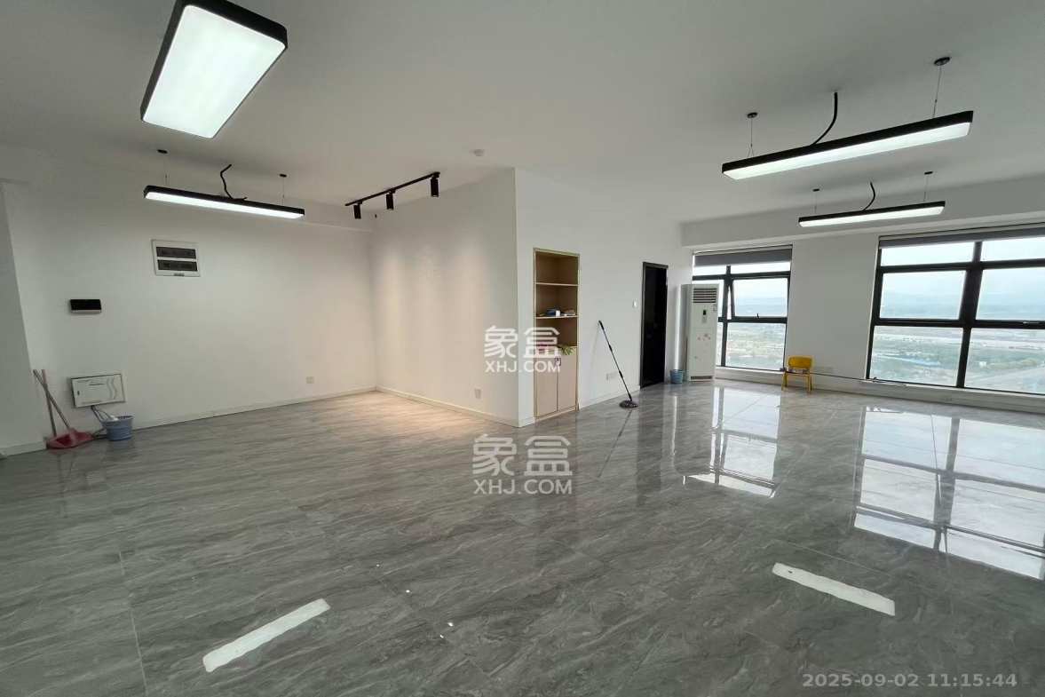 和悦城(蟠龙景苑) 1室0厅0卫 2300.00元/月 和悦城(蟠龙景苑) 1室0厅0卫 2300.00元/月室内图