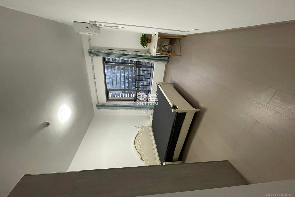 保利国际广场 3室2厅2卫 5000.0元/月 保利国际广场 3室2厅2卫 5000.0元/月室内图