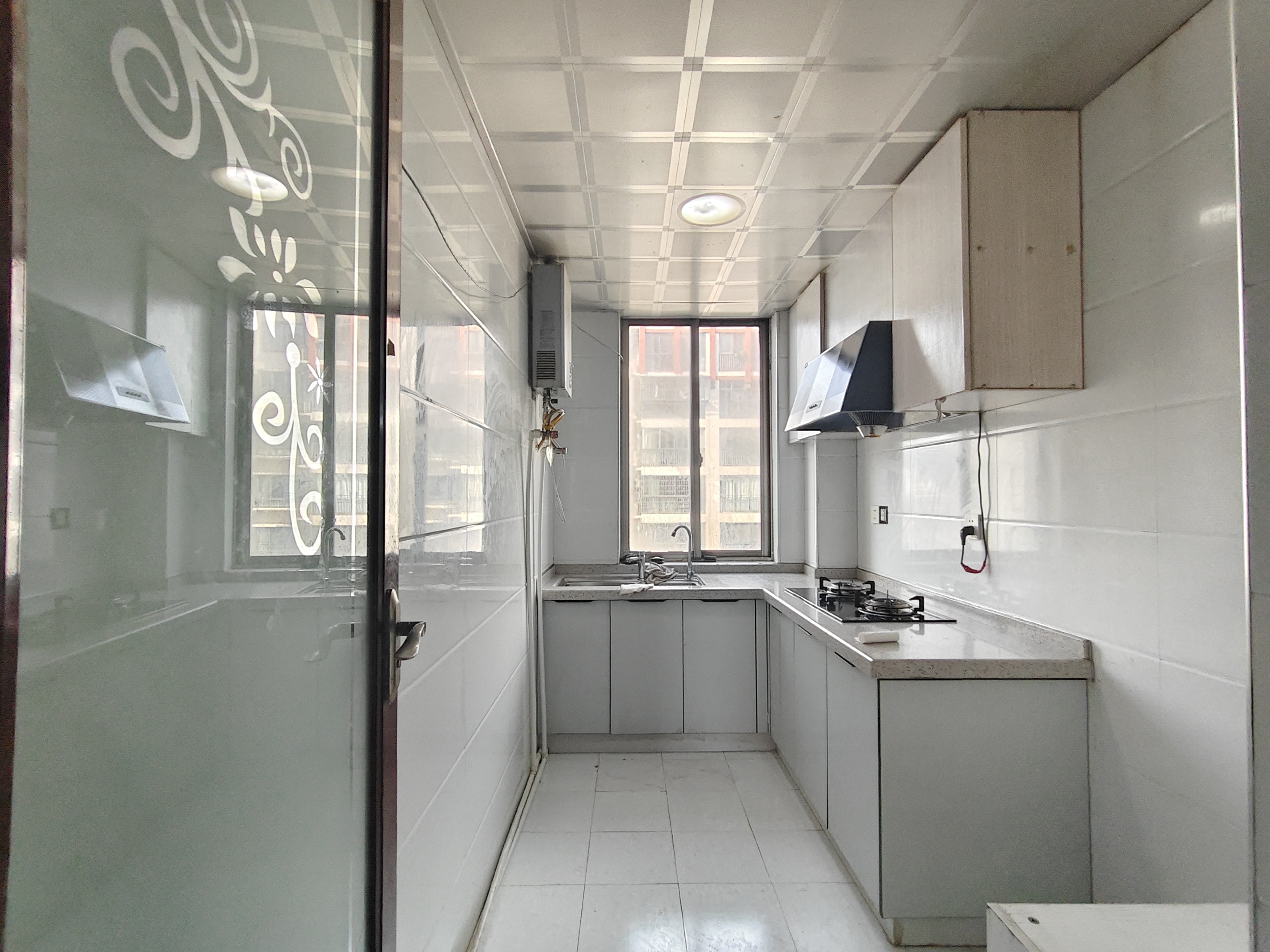 维港十字街 4室2厅2卫 2000.0元/月 维港十字街 4室2厅2卫 2000.0元/月室内图