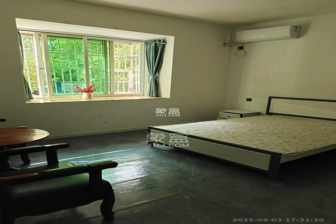 五一新村安置小区(永定社区、永兴社区、永祥社区) 1室1厅1卫 1800.0元/月 五一新村安置小区(永定社区、永兴社区、永祥社区) 1室1厅1卫 1800.0元/月室内图