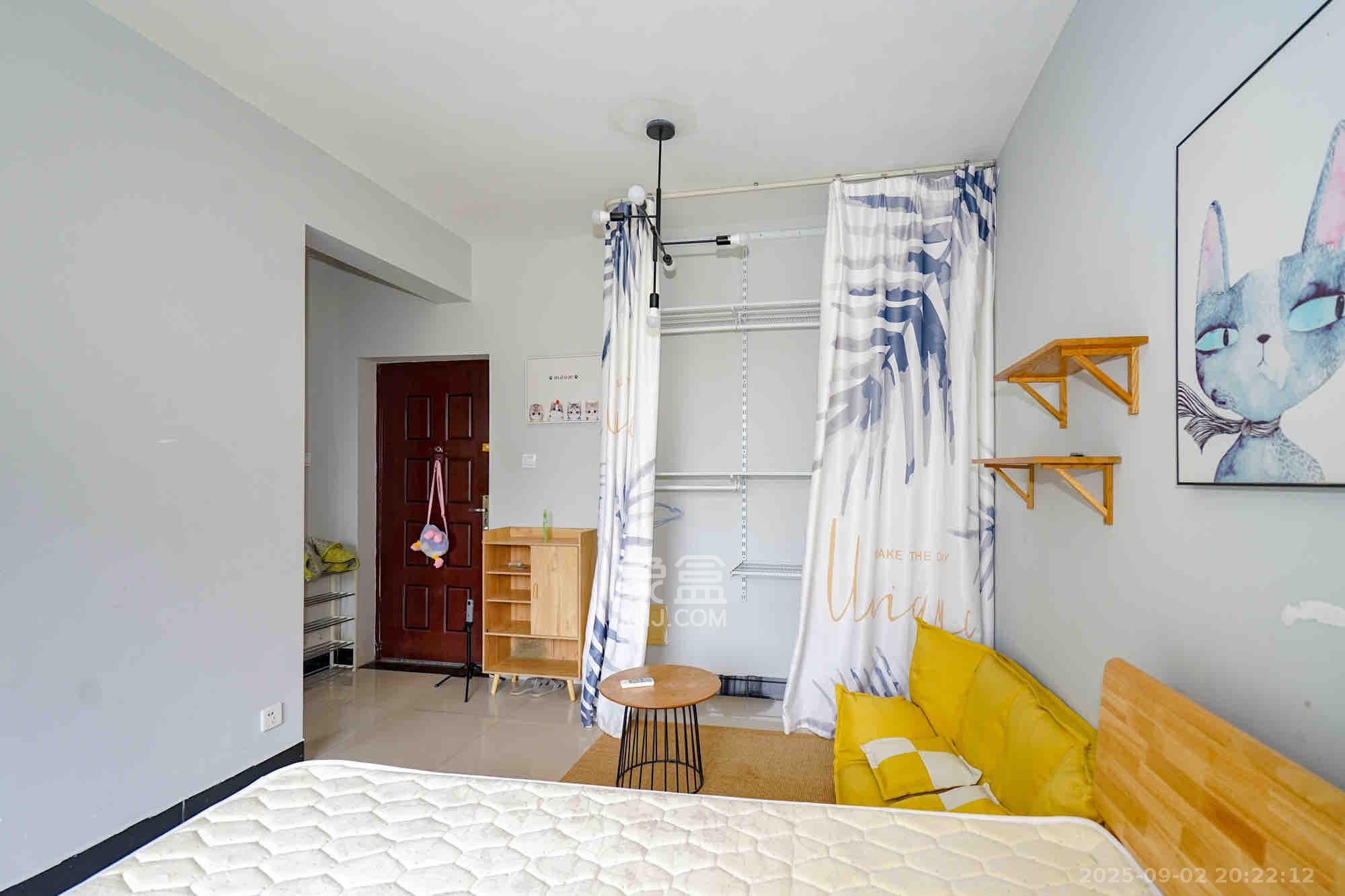 中信城市广场(中信新城一期) 1室1厅1卫 1200.0元/月 中信城市广场(中信新城一期) 1室1厅1卫 1200.0元/月室内图