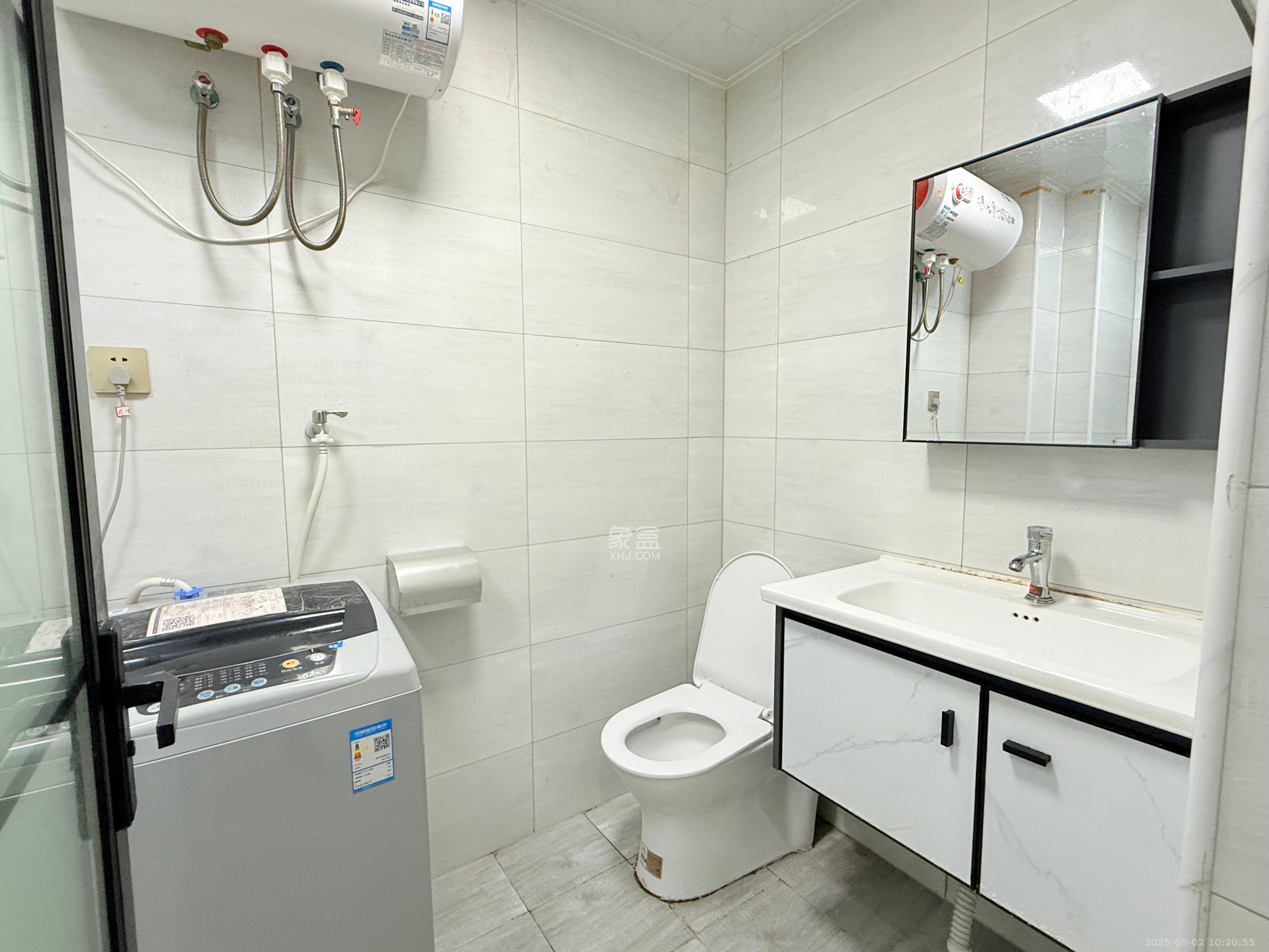 明昇壹城(明昇时代广场)三期 1室0厅0卫 1600.0元/月 明昇壹城(明昇时代广场)三期 1室0厅0卫 1600.0元/月室内图