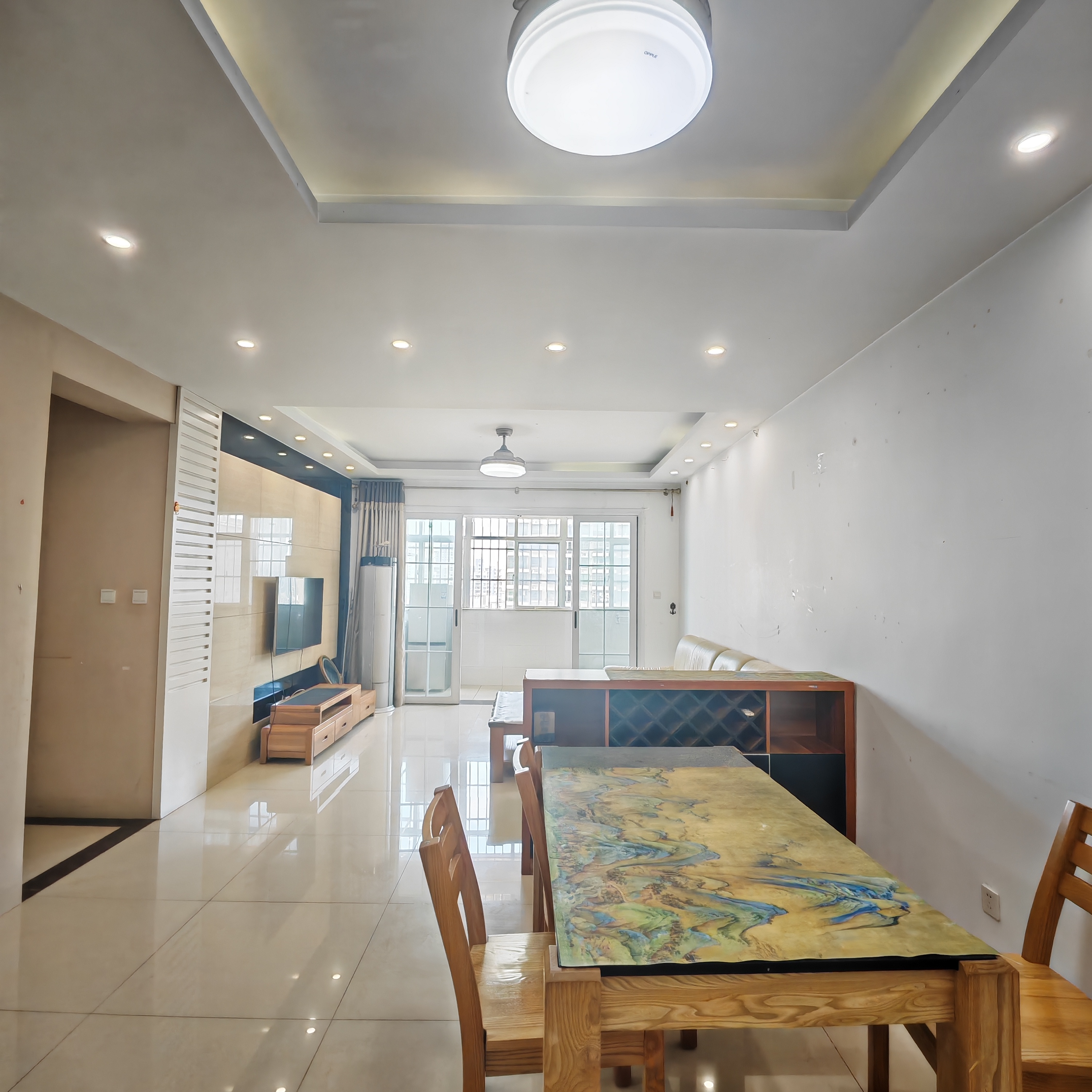 学苑公寓 3室2厅2卫 3100.0元/月 学苑公寓 3室2厅2卫 3100.0元/月室内图