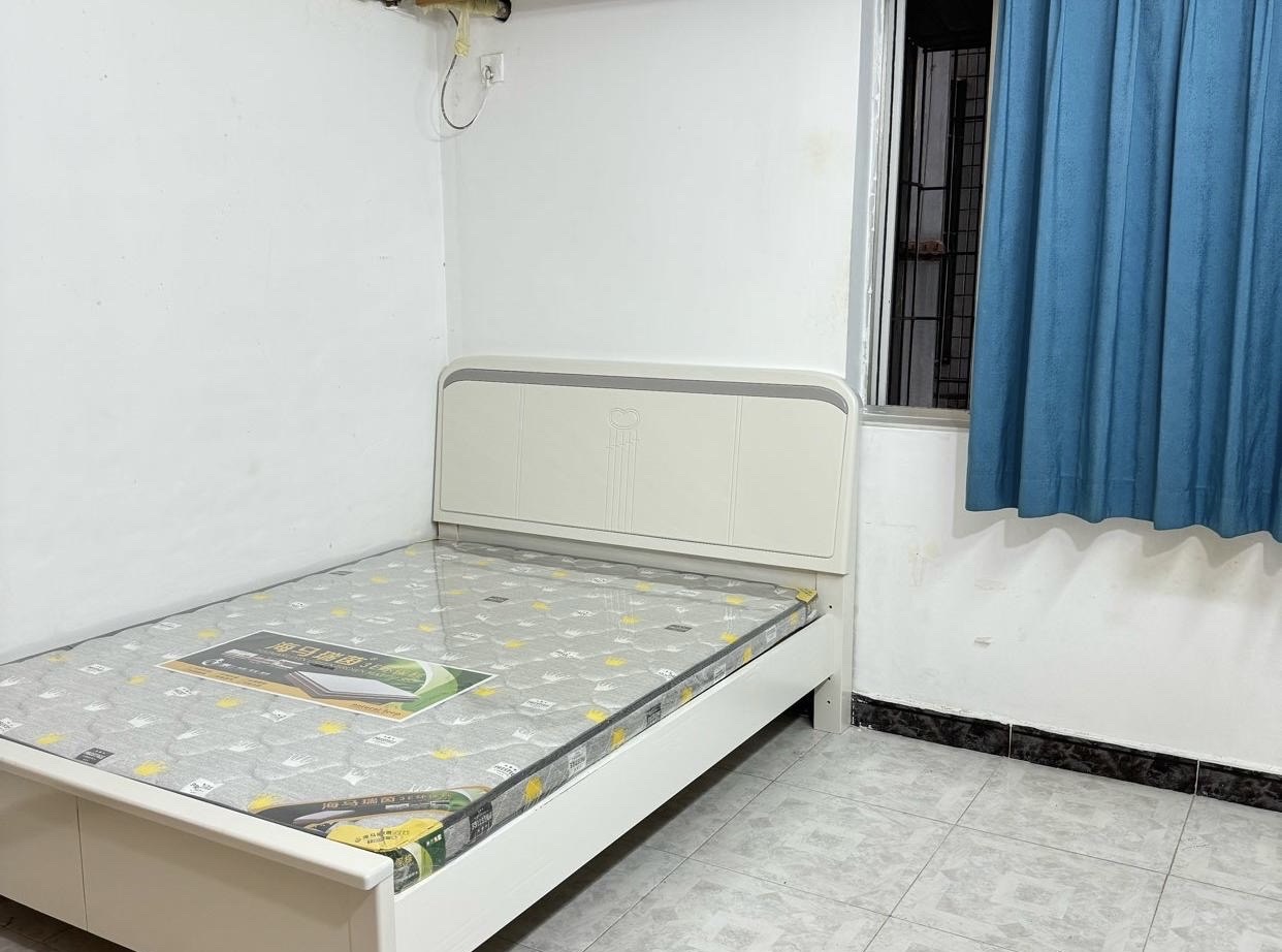 海关宿舍(盐灶路) 3室2厅1卫 2300.0元/月 海关宿舍(盐灶路) 3室2厅1卫 2300.0元/月室内图