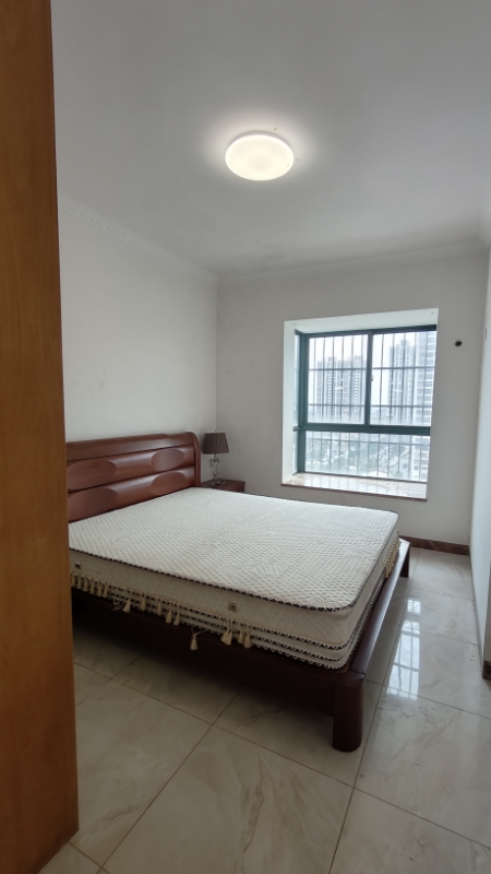 中景花园  2室2厅1卫    2200.0元/月 中景花园  2室2厅1卫    2200.0元/月室内图