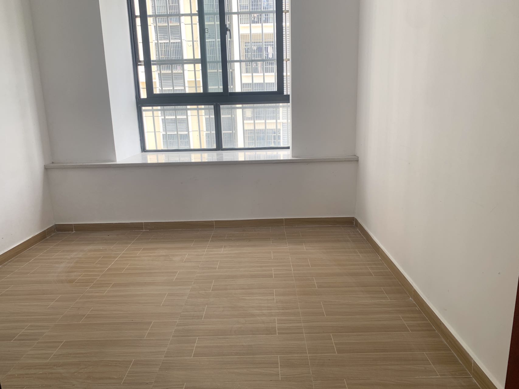 道客和悦嘉园  5室2厅2卫    3700.0元/月室内图