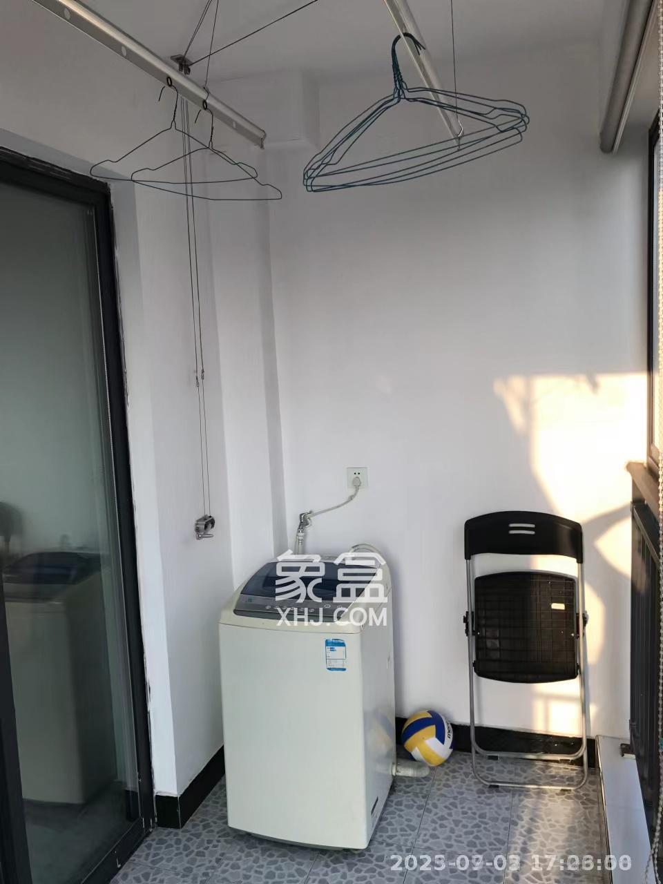 钰龙天下一期 1室2厅1卫 2000.0元/月 钰龙天下一期 1室2厅1卫 2000.0元/月室内图