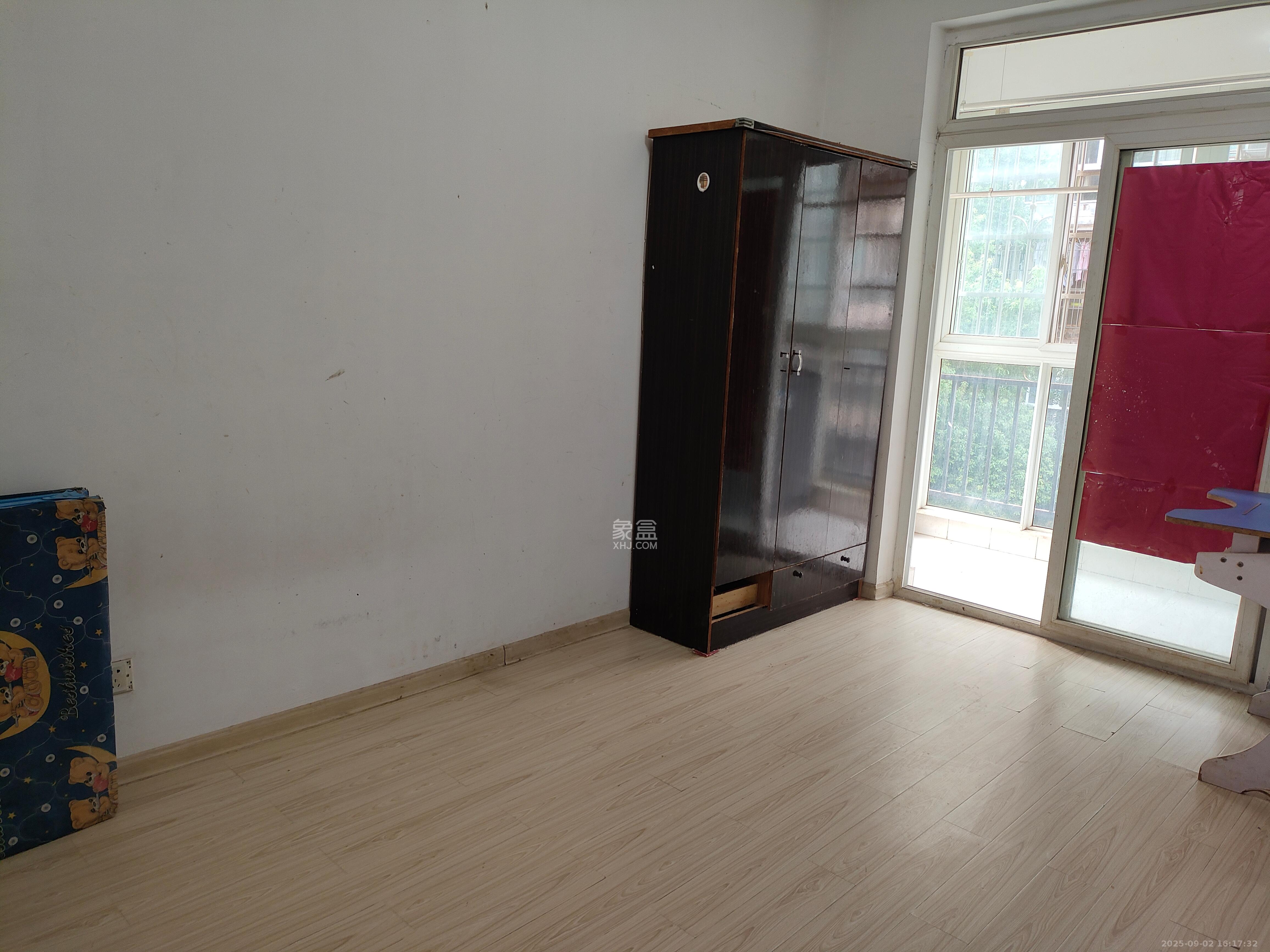 东方名都百草园 2室1厅1卫 1400.0元/月 东方名都百草园 2室1厅1卫 1400.0元/月室内图