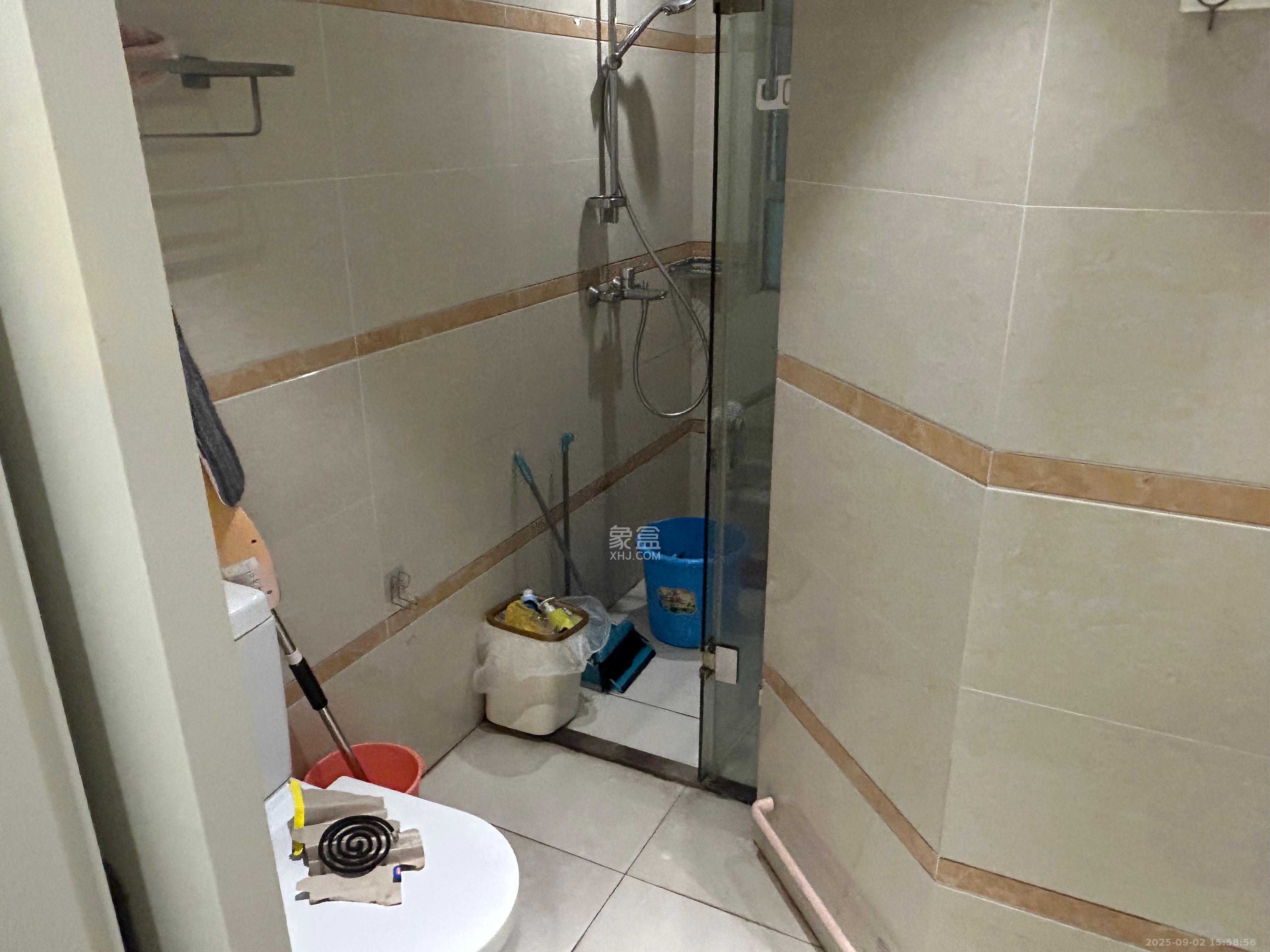 梅溪湖金茂府(金茂广场)(金茂览秀城)  3室2厅2卫    4000.0元/月 梅溪湖金茂府(金茂广场)(金茂览秀城)  3室2厅2卫    4000.0元/月室内图