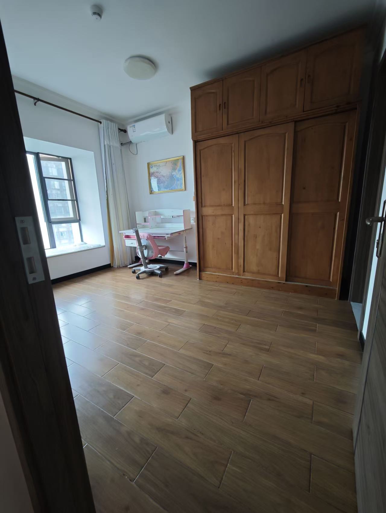 碧桂园公园上城 3室2厅2卫 2800.0元/月 碧桂园公园上城 3室2厅2卫 2800.0元/月室内图