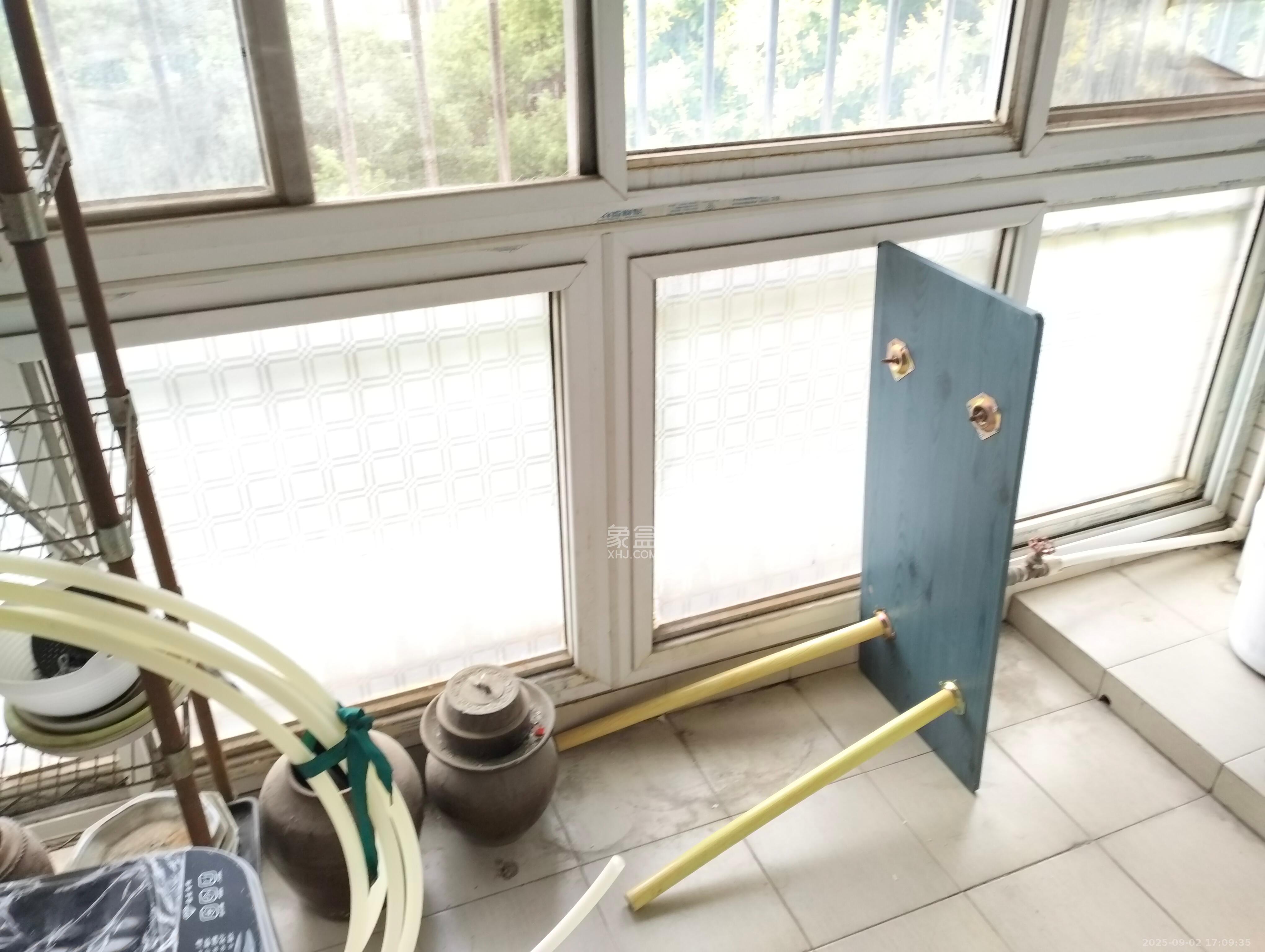 仁和雨花家园 4室2厅2卫 2800.0元/月 仁和雨花家园 4室2厅2卫 2800.0元/月室内图