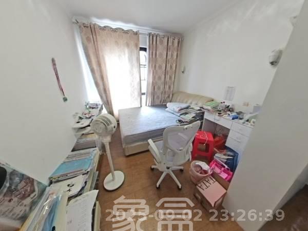 和泓梅溪四季  4室2厅2卫    3800.0元/月室内图